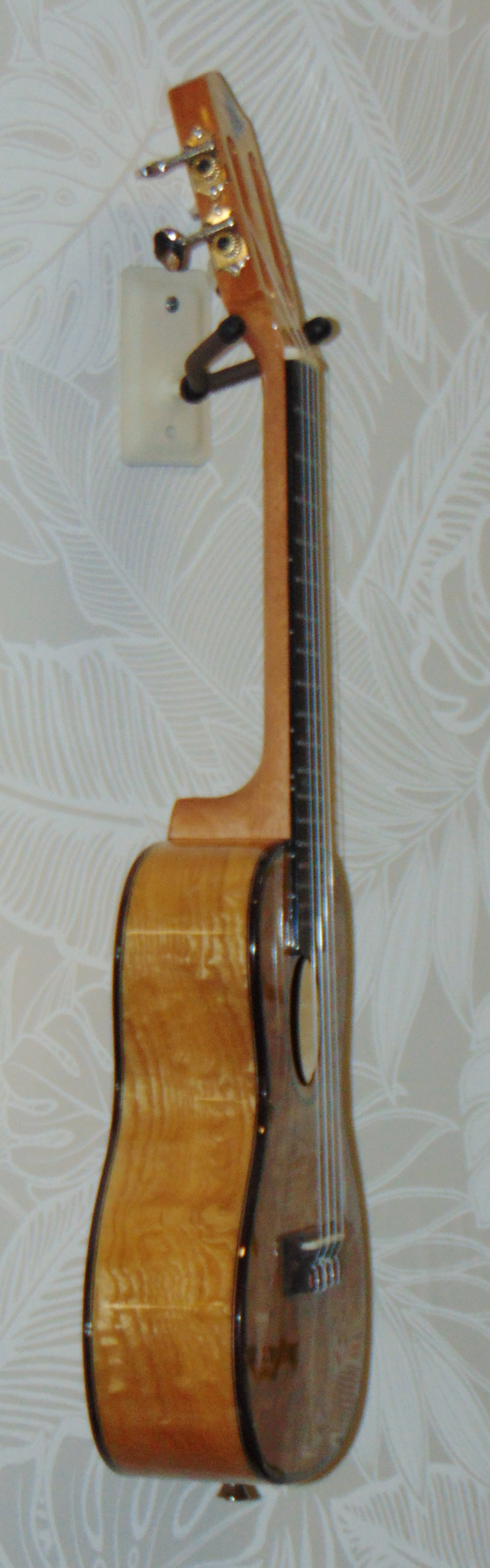 HUG Quilted Ash Tenor Ukulele Side View