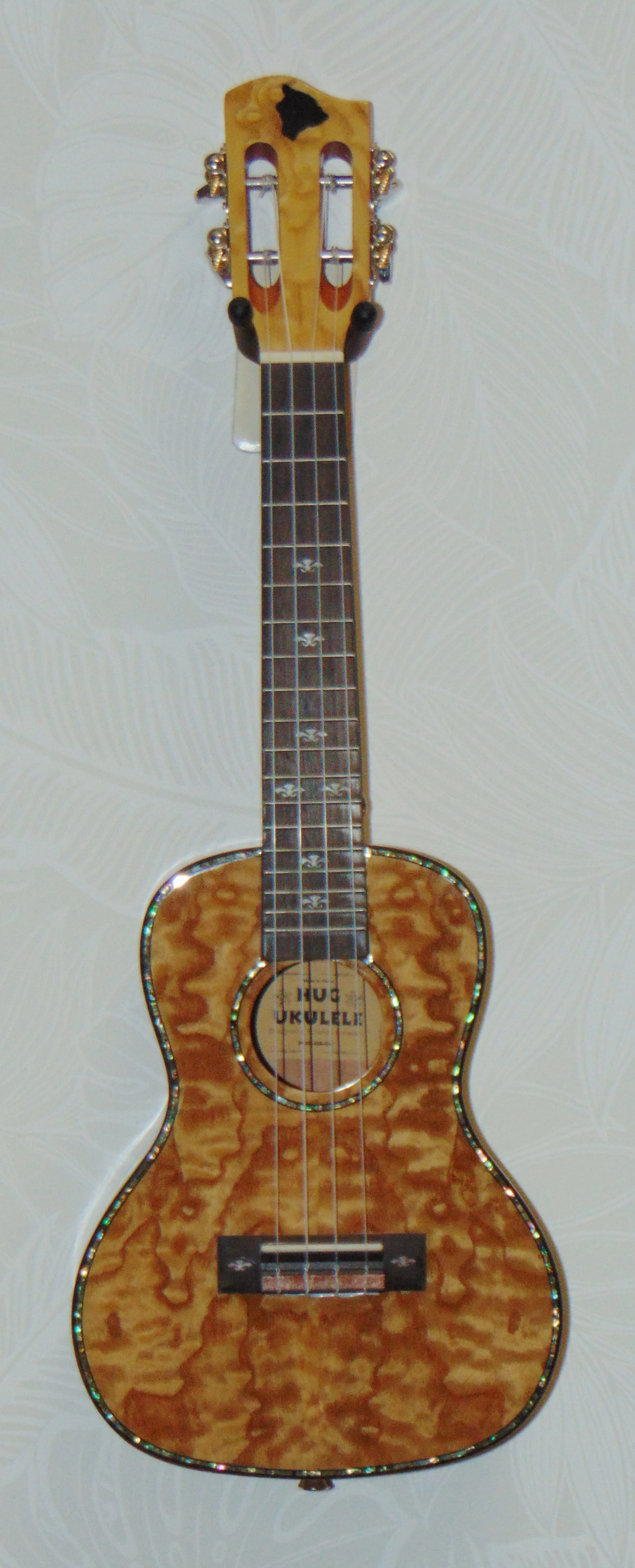 HUG Quilted Ash Tenor Ukulele Front View