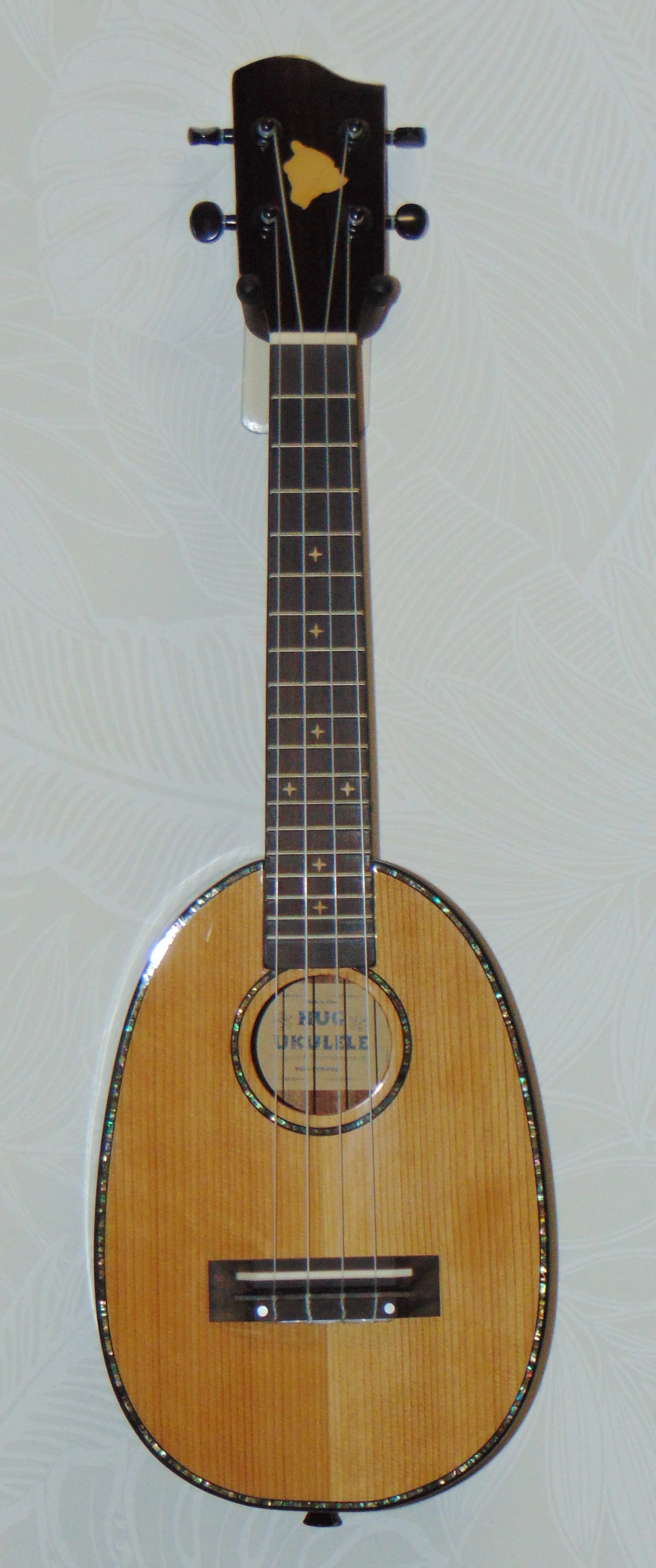 HUG Solid Cedar and Rosewood Concert Pineapple Ukulele Front View