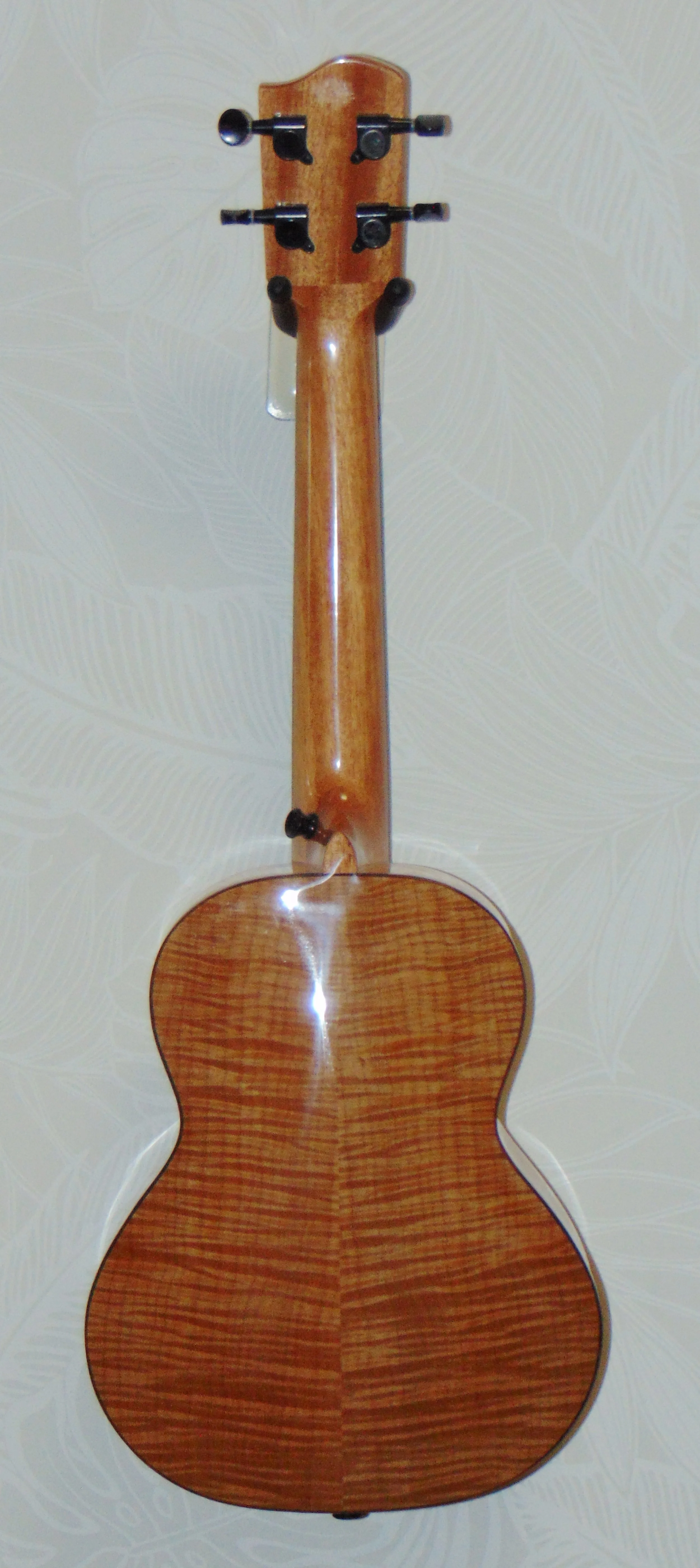 HUG Solid Spruce and Flame Maple Concert Ukulele Back View