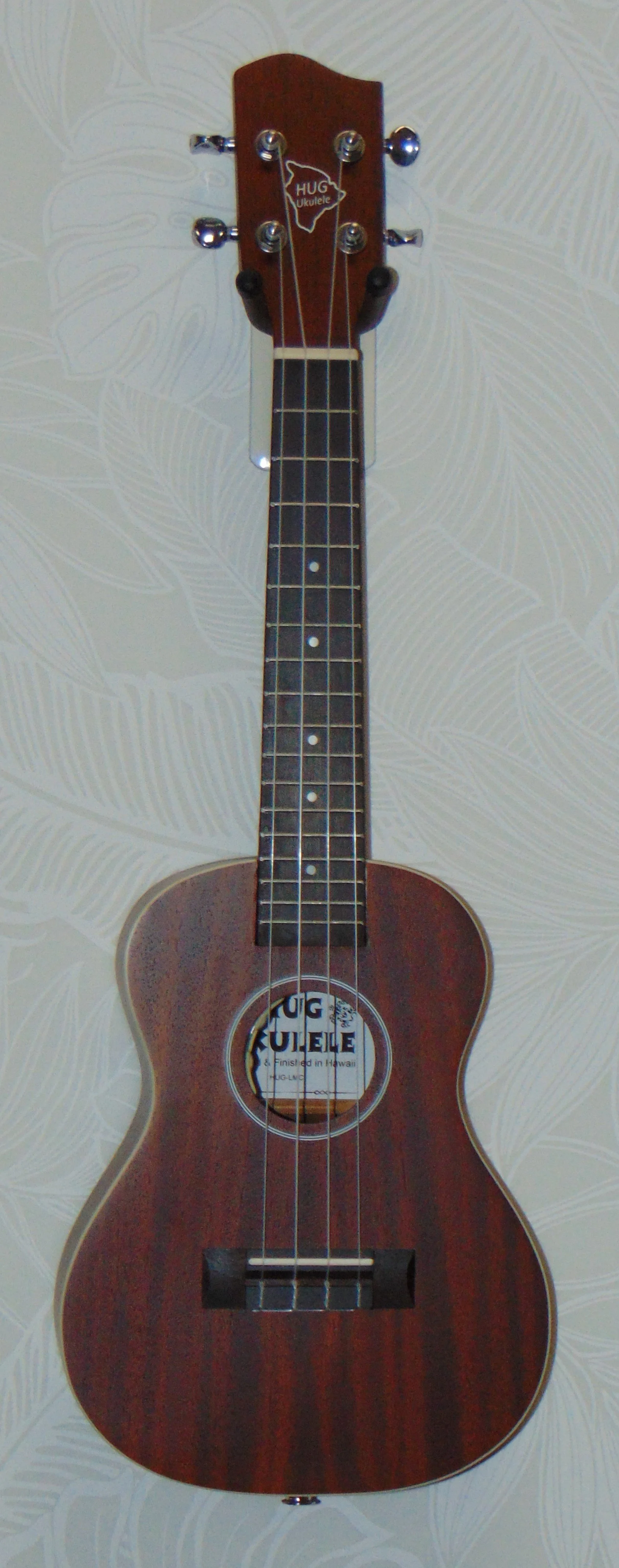 HUG Mahogany Series Tenor Ukulele