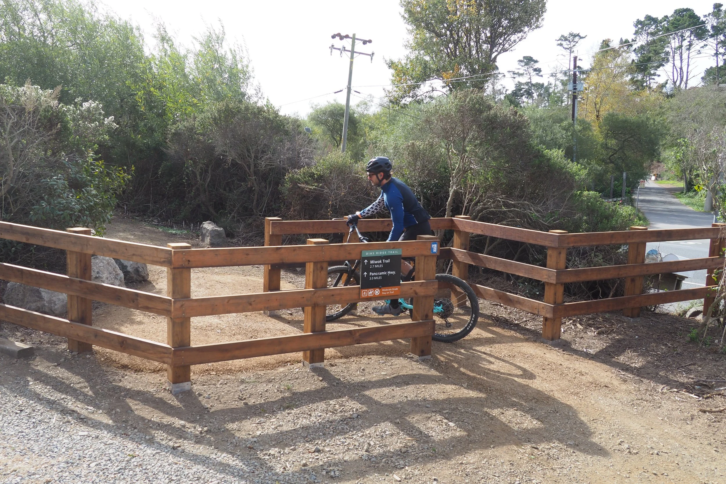 20221022 Dias Ridge Entry_Zander (59).JPG