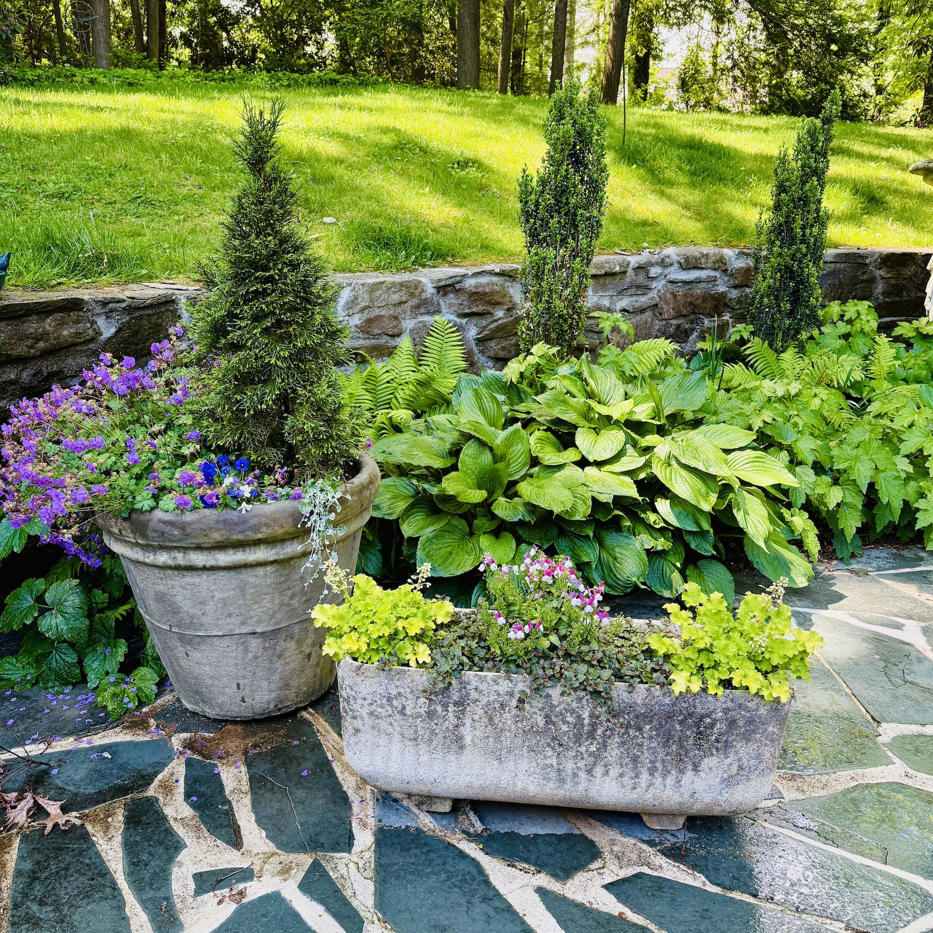 Bresnan Shade Container.jpg