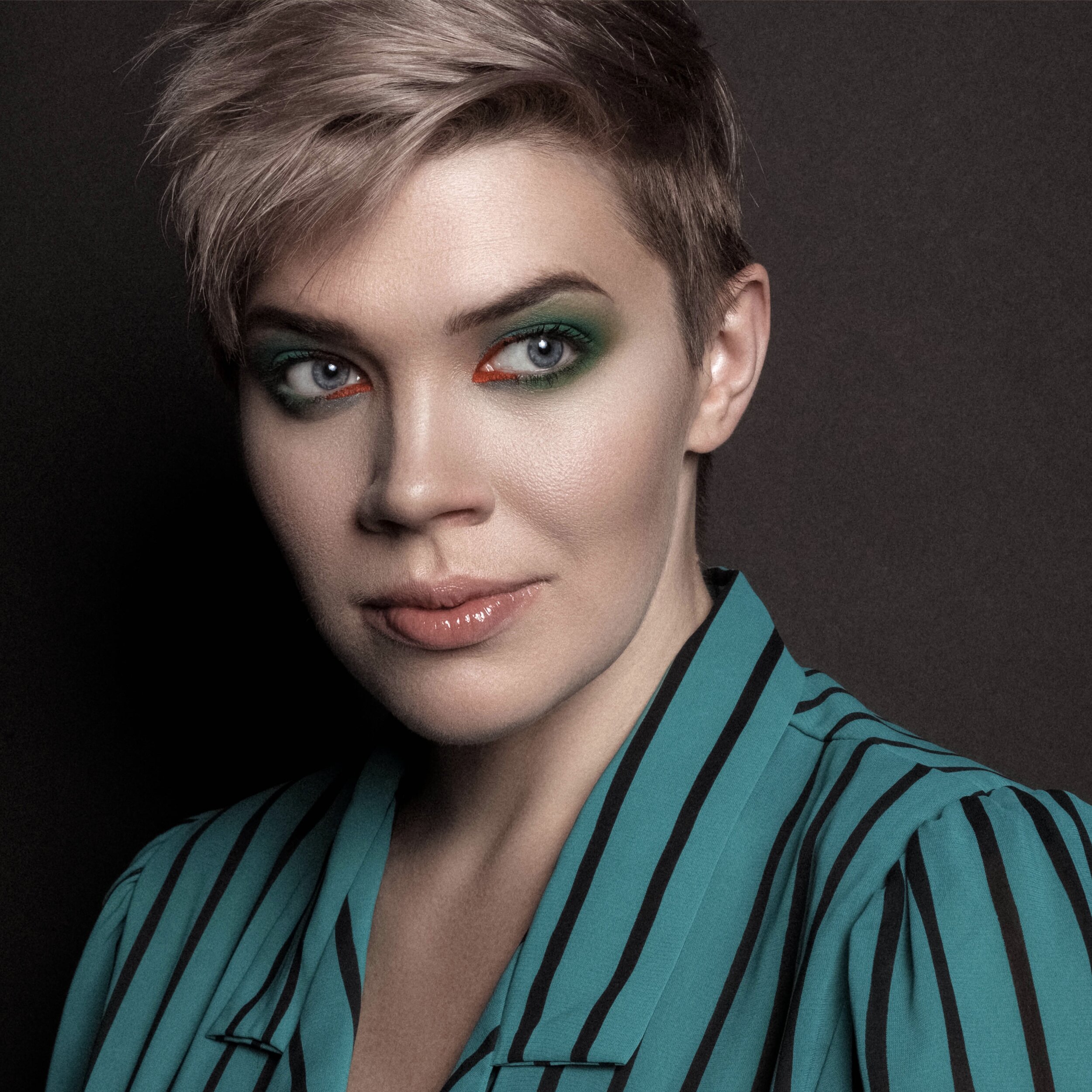 red and green smoky eye colorful makeup look for blondes