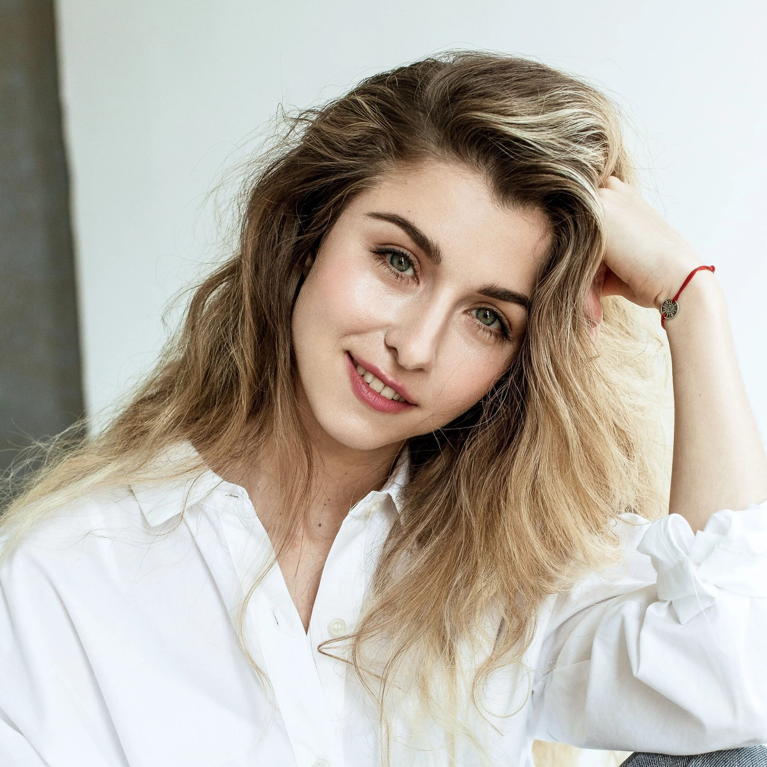 wedding makeup looks for blondes