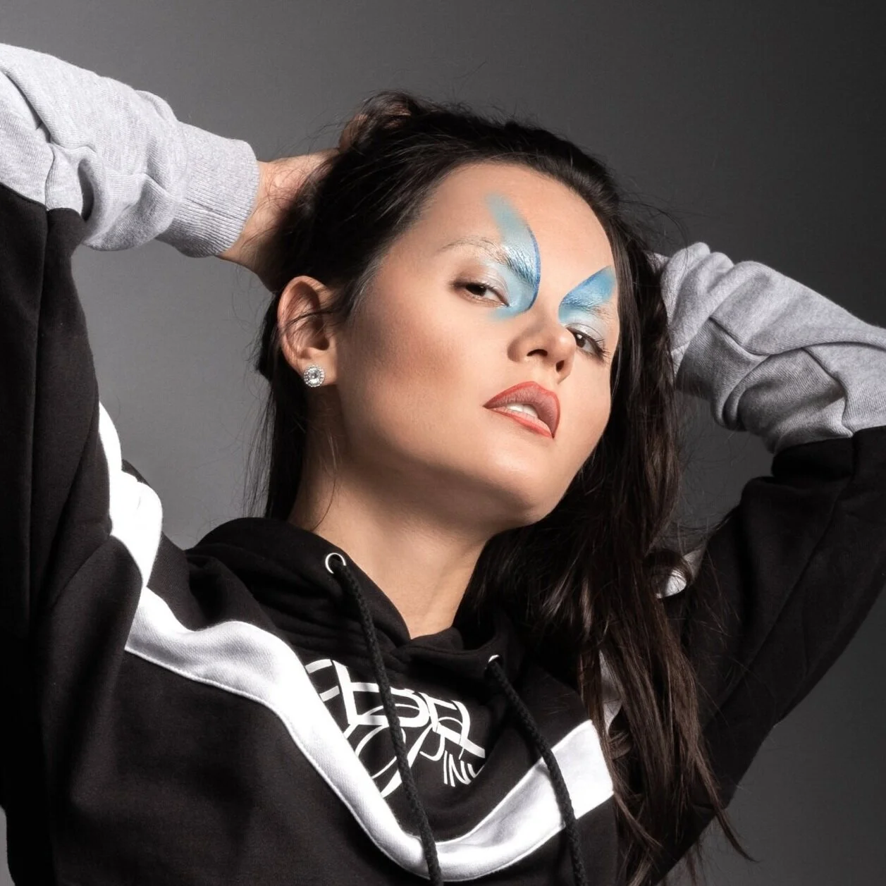 simple futuristic creative art blue makeup face art