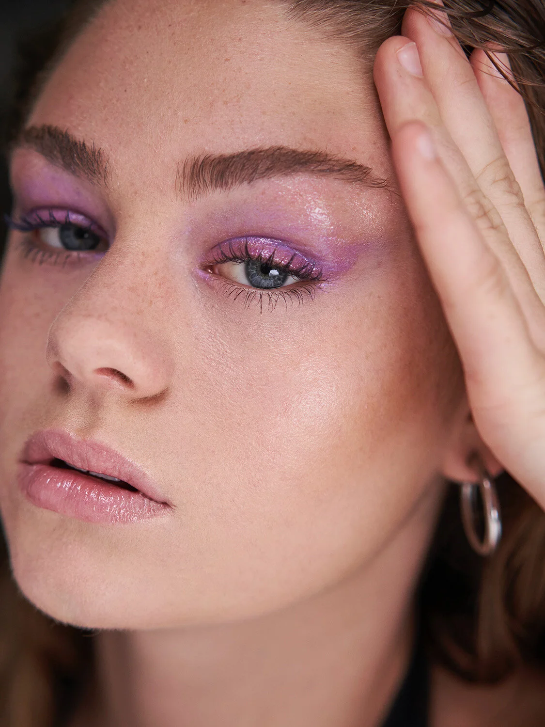 dewy glossy purple lilac smokey eye  makeup