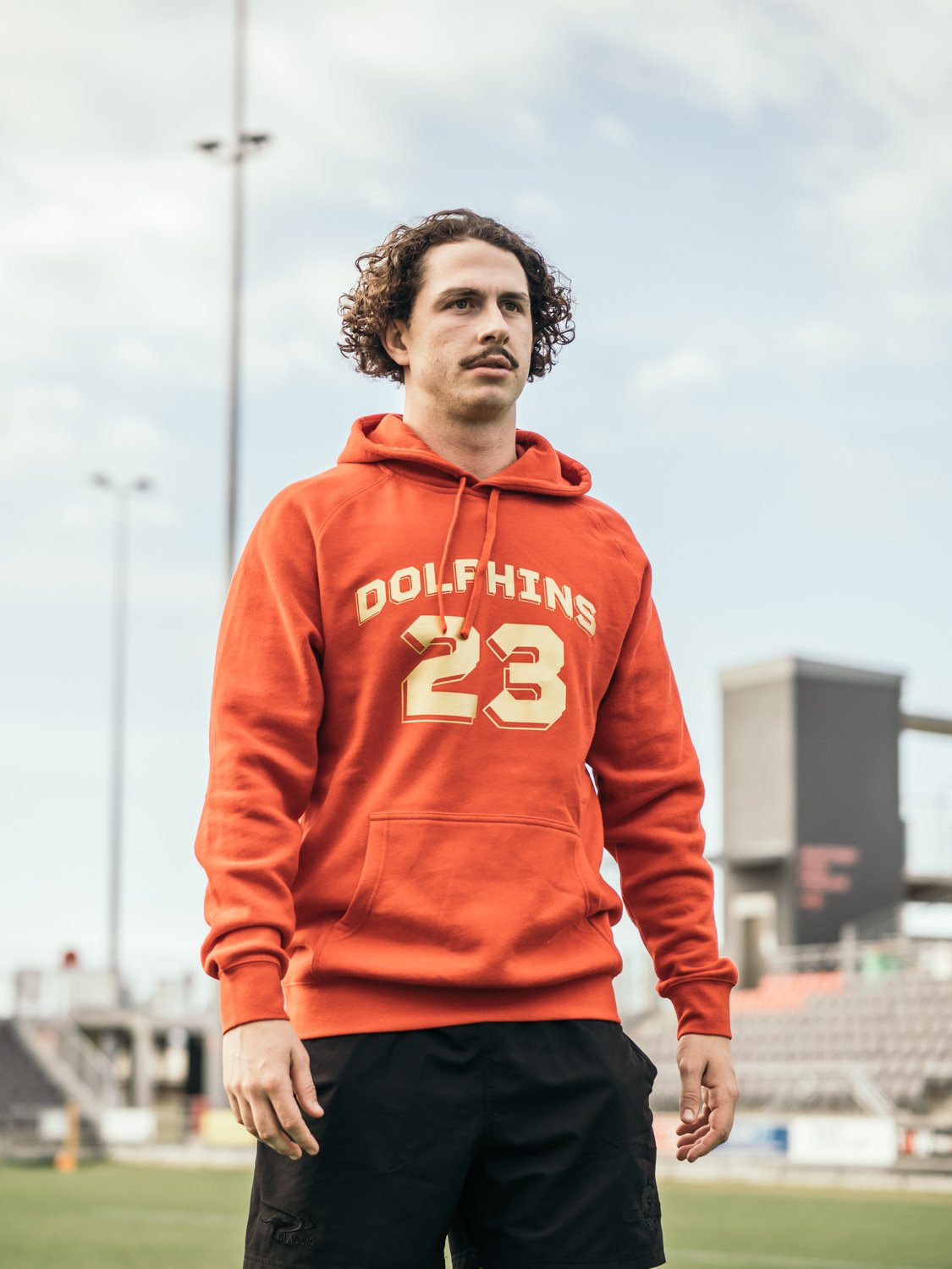 MERCH-5290302.jpg