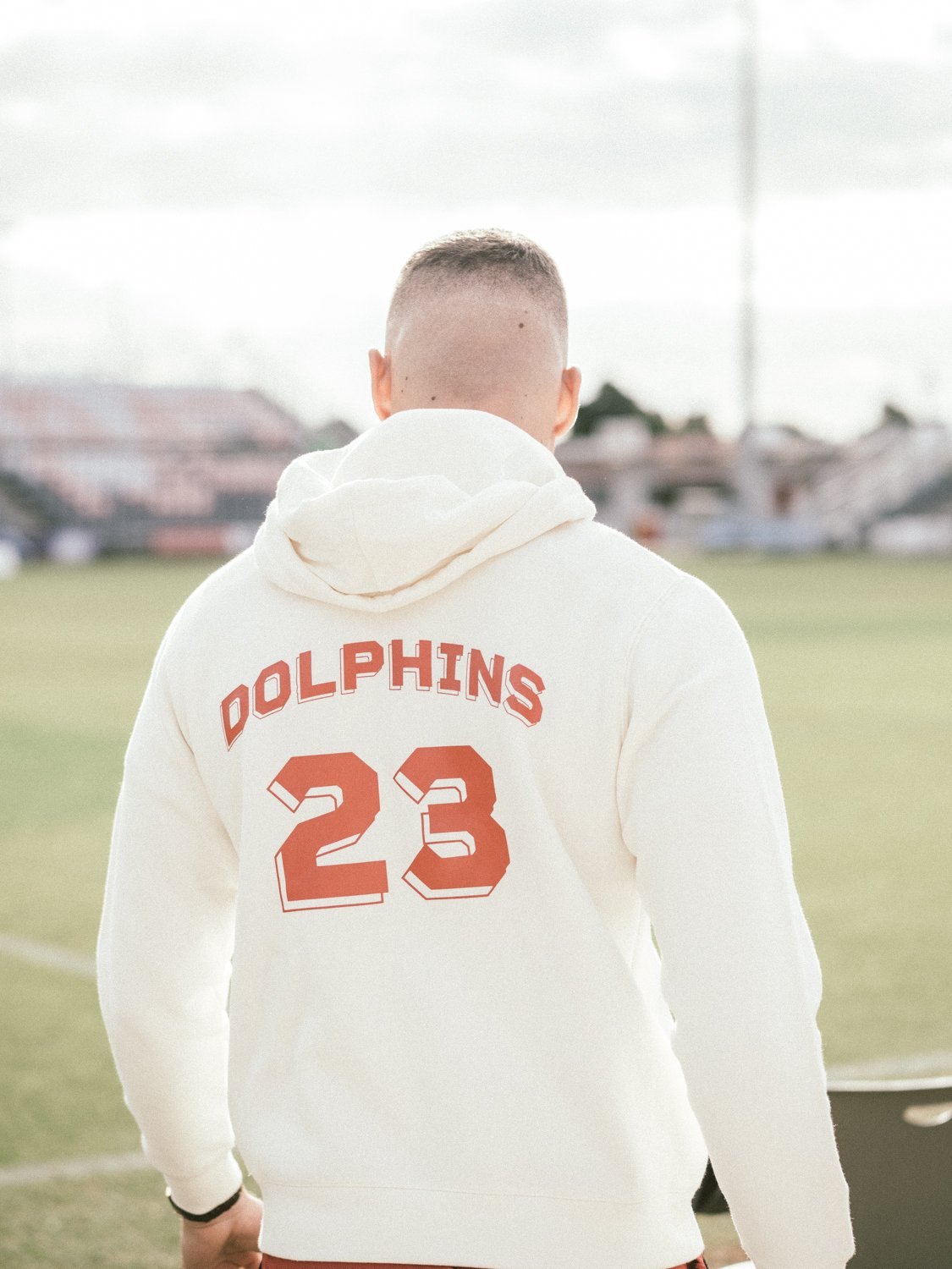 MERCH-5290243.jpg