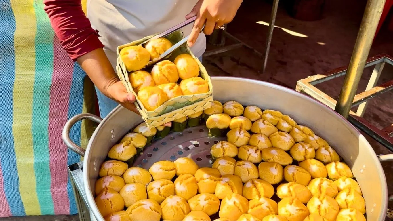 palm-cake-in-siem-reap-mini-hut-cooki.jpg