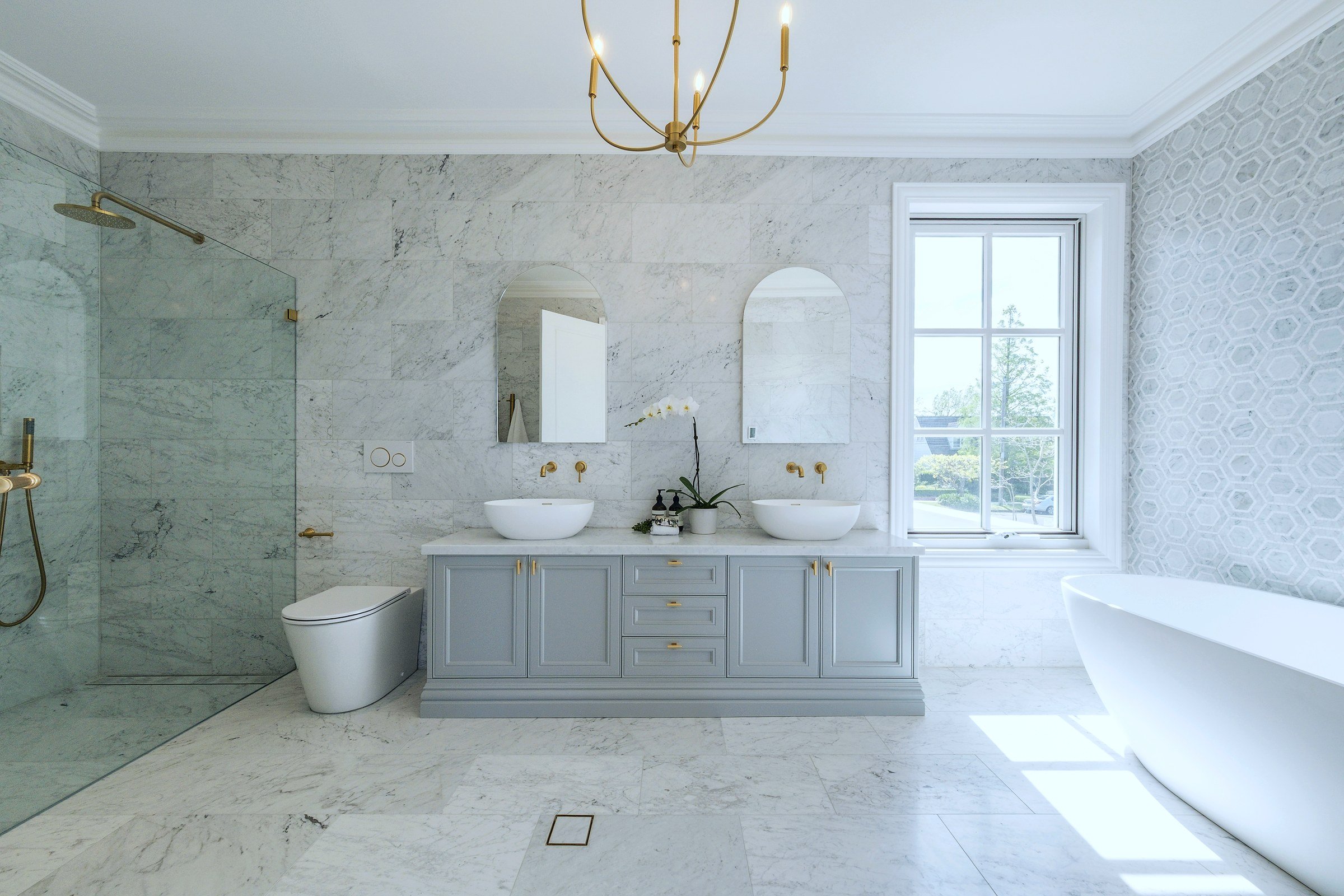 10-ensuite.jpg