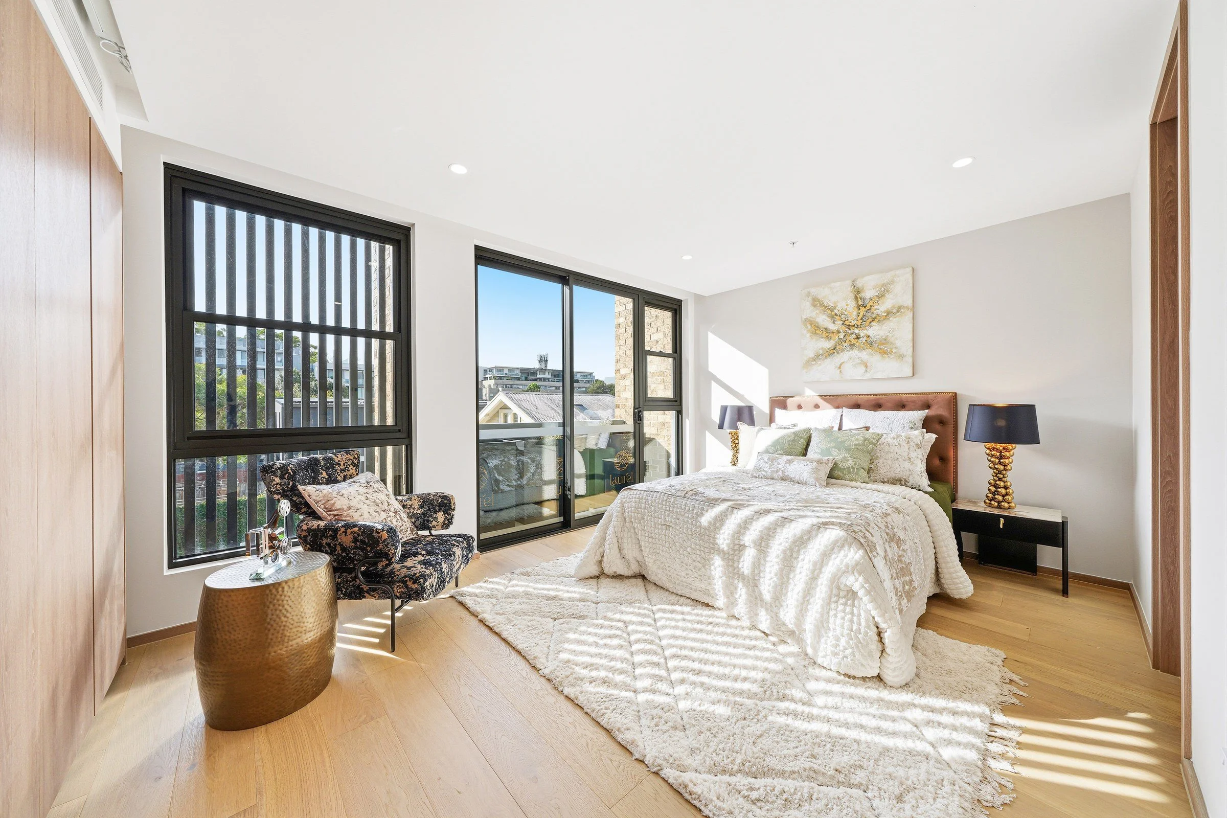 11-main-bedroom.jpg