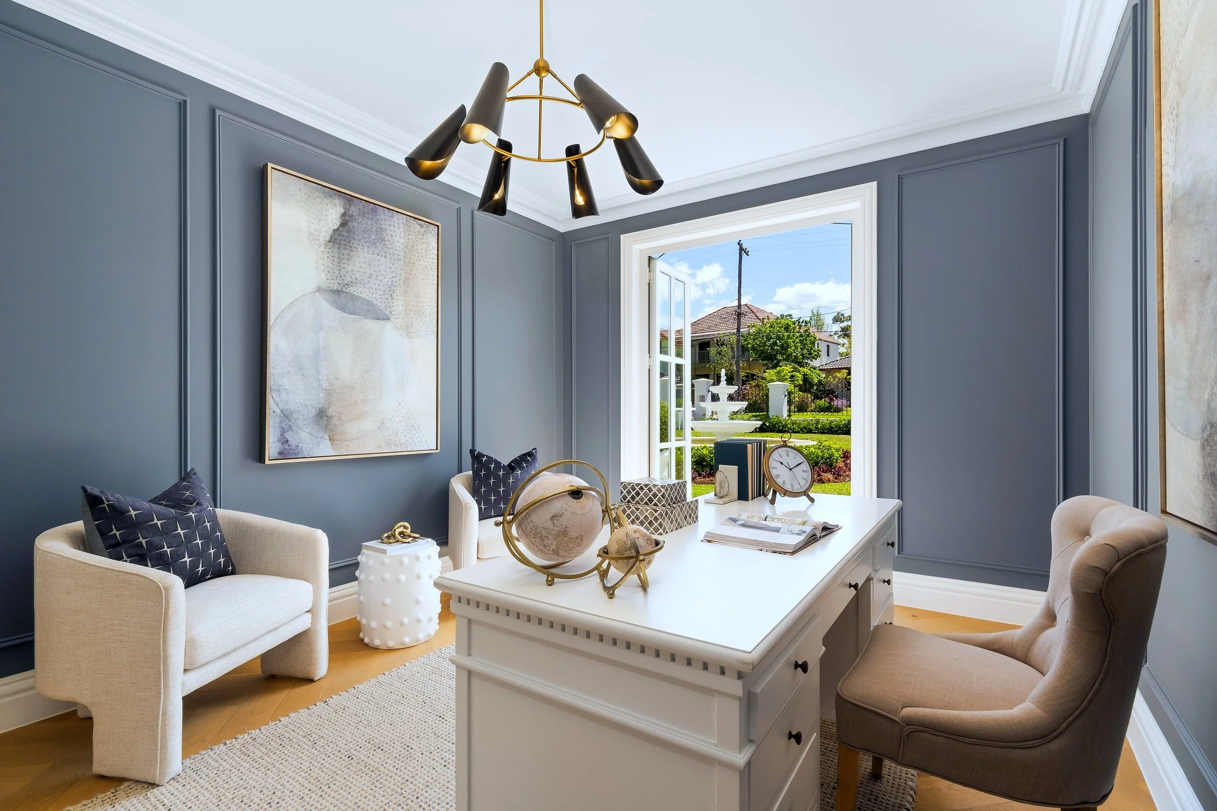 08-sitting-room.jpg