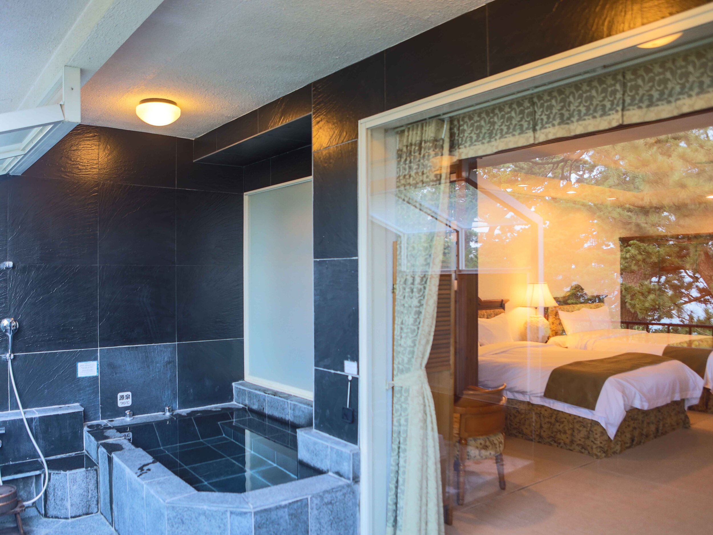Premier Suite Bath and room.jpg