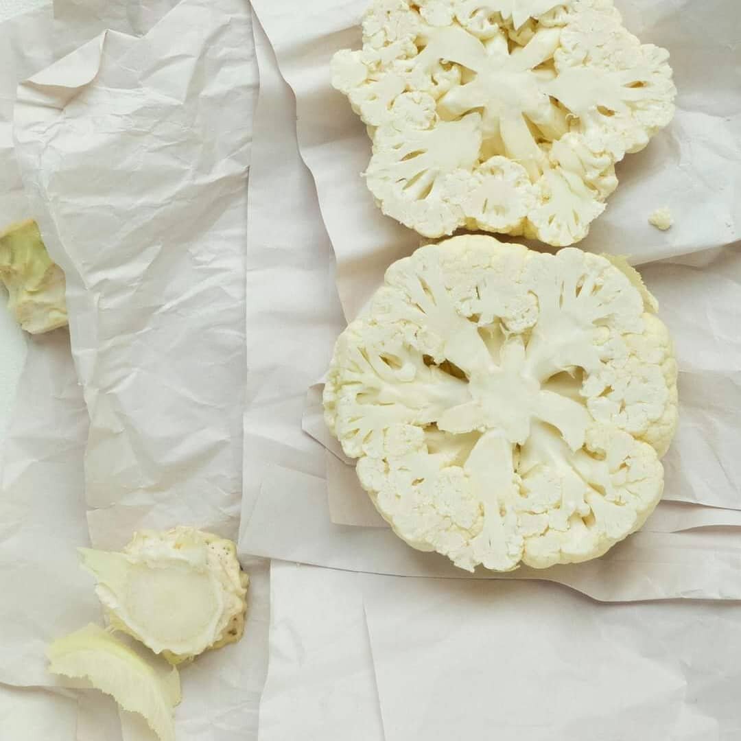 What do you do with the stem of the cauliflower? 
It's super healthy and tasty. Perfect to make healthy fries! 🤗
.
.
.
#wonky #thetastywaytorescuefood #nowaste #dip