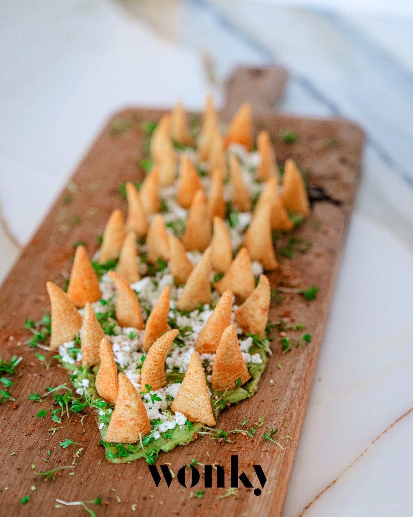 Foodspiration✨

Breaking news: Apéro inspo &lsquo;Bugle Field&rsquo; 😋!

Verwen je bubbel met de originele &lsquo;Bugle Field&rsquo;!

Simpel om te maken, heerlijk om te dippen.

Hierin herken je vast de bekende Bugle apéro, maar deze van Wonky he