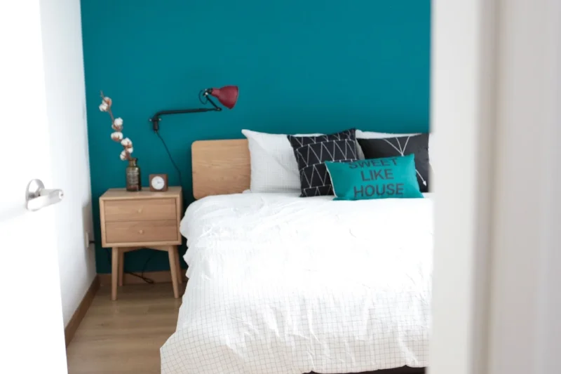 sb_airbnb_homestay.jpg