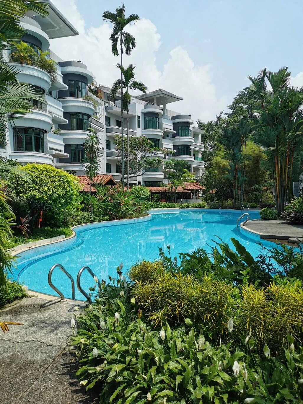 villa bukit tunku.jpg
