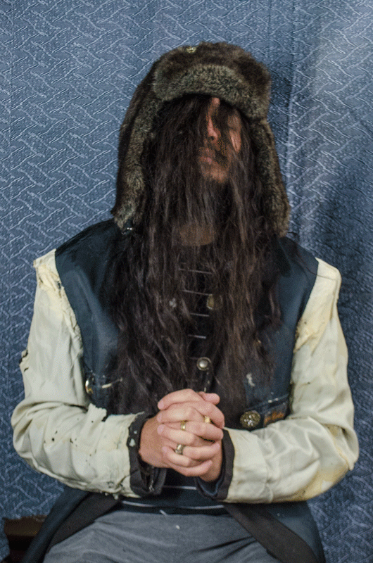 2018.01.11.VillalbaPortel.JanuaryHeadshots.Elsewhere-0169.gif