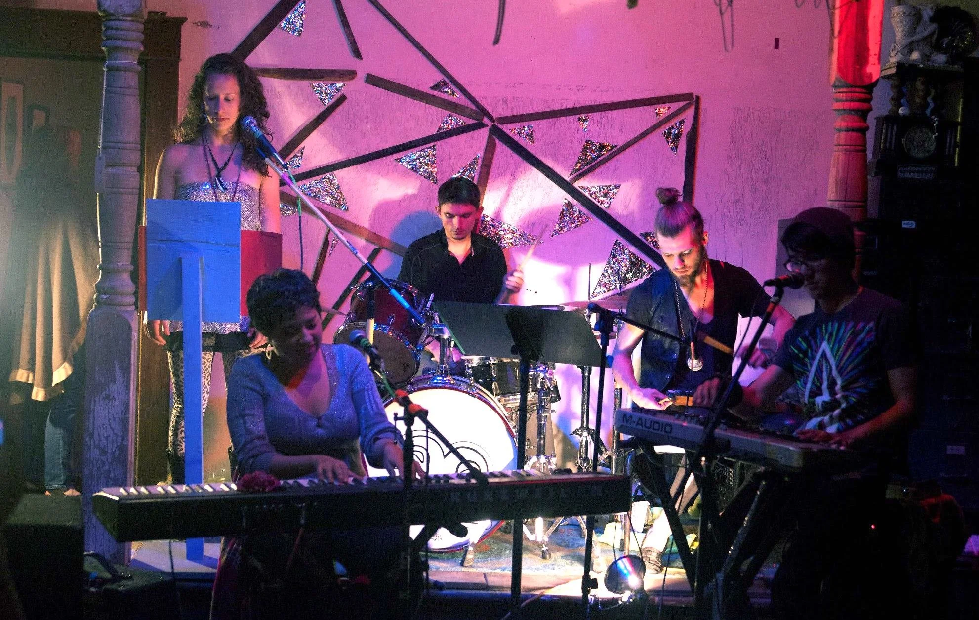 Quilla at Elsewhere Extravaganza 2014 v2.jpeg