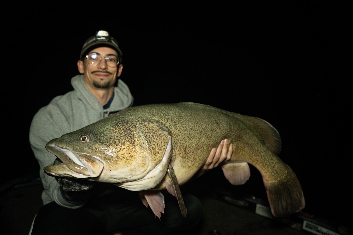 Valentin travelled all the way from Switzerland for another trip chasing Murray cod. We started at Lake Mulwala and managed a few nice fish but Eildon turned it on a few days later, more photos to come #murraycod #lakemulwala #millerods