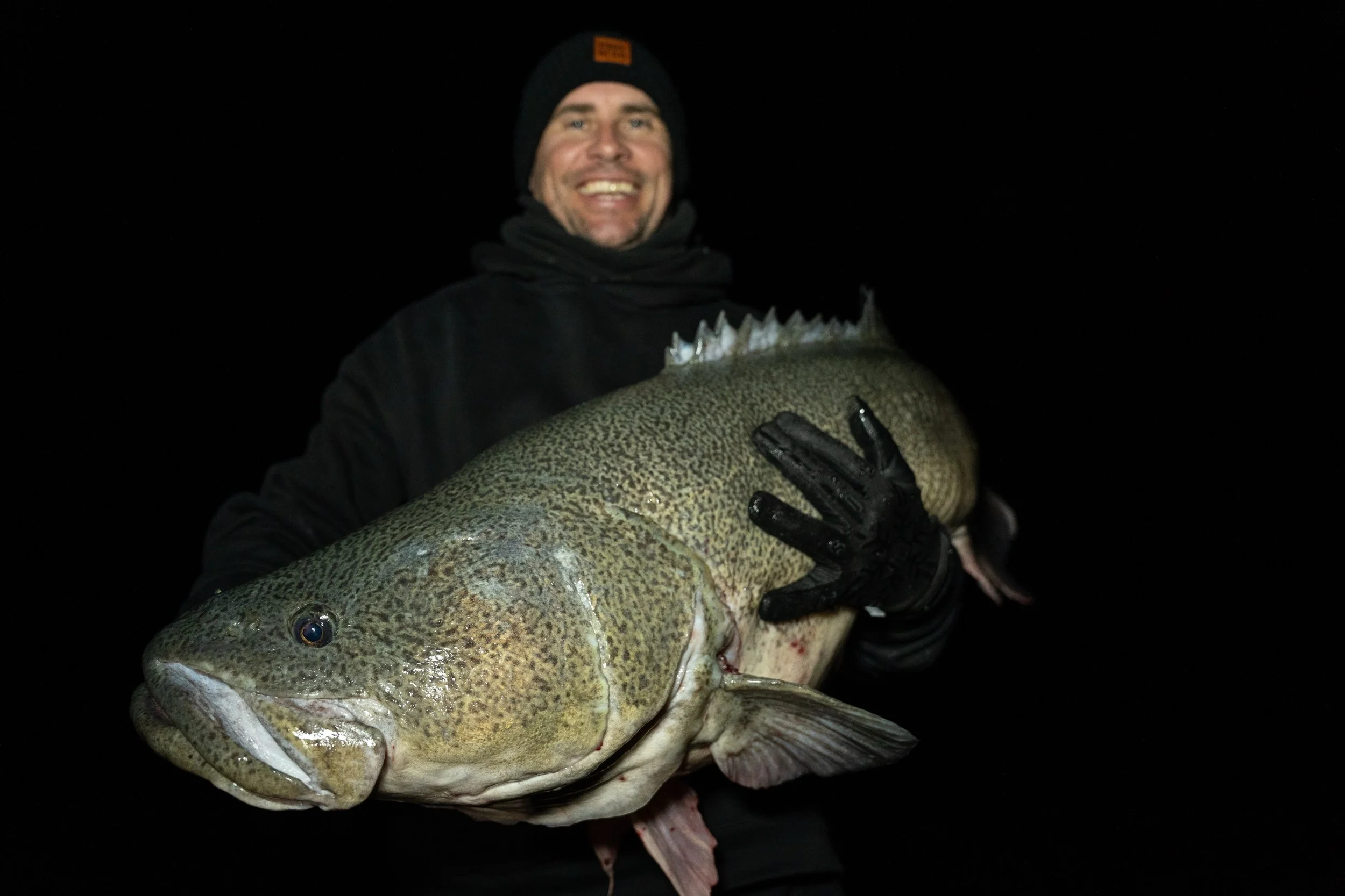 Still getting through a back log of photos. Had Casey out on the boat again running his own @glidehausbaits swimbait. They worked unreal landing a few cracker fish, well done mate #murraycod #glidebait #lakemulwalasportfishingcharters