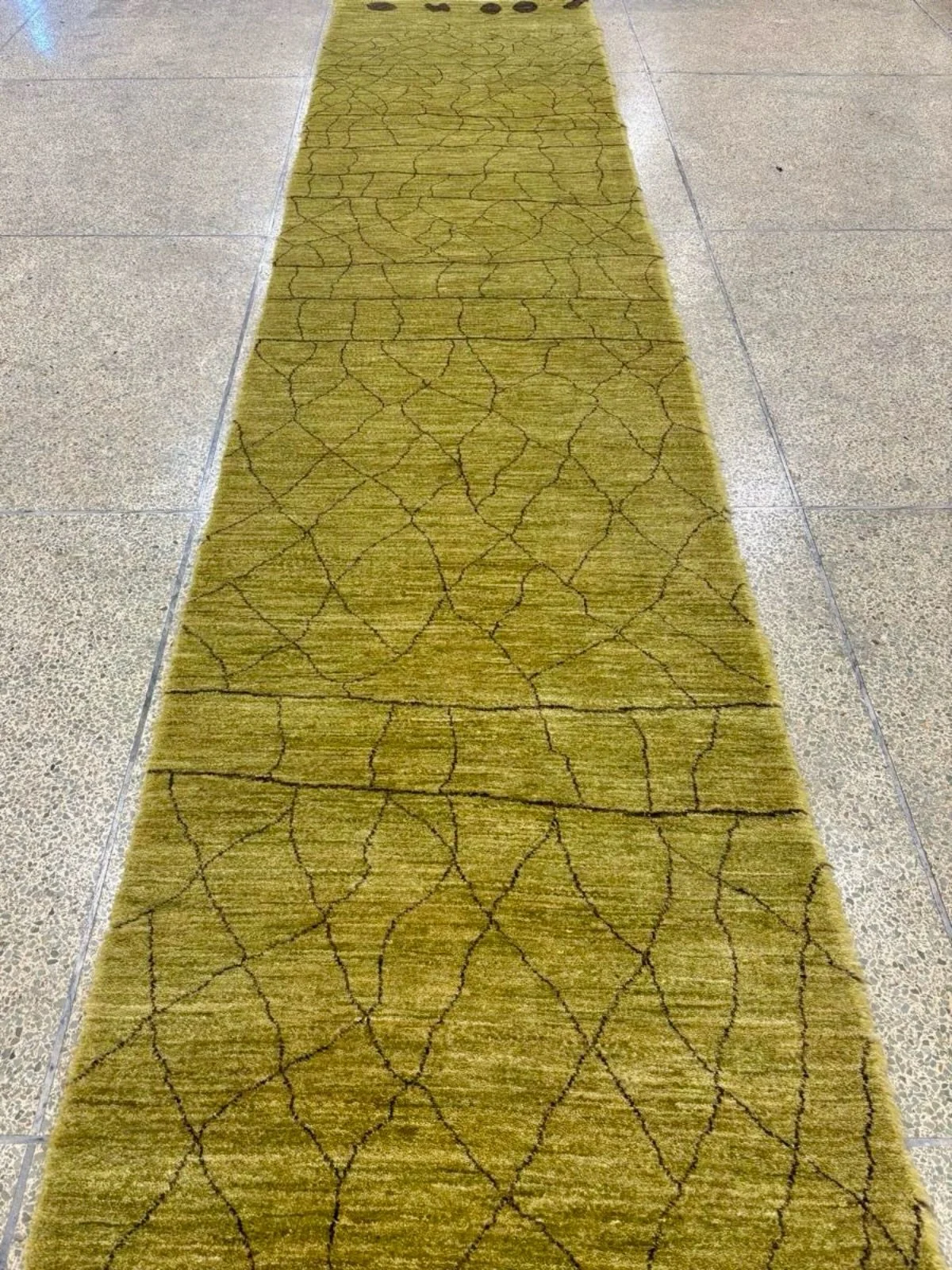 My &lsquo;Segovia&rsquo; design, looking so special as a long runner and magical with a Lime Light palette and drawing in Charcoal.

To discuss custom size options or to make an appointment please email me at robyn@robyncosgroverugs.com.au

~ Robyn

