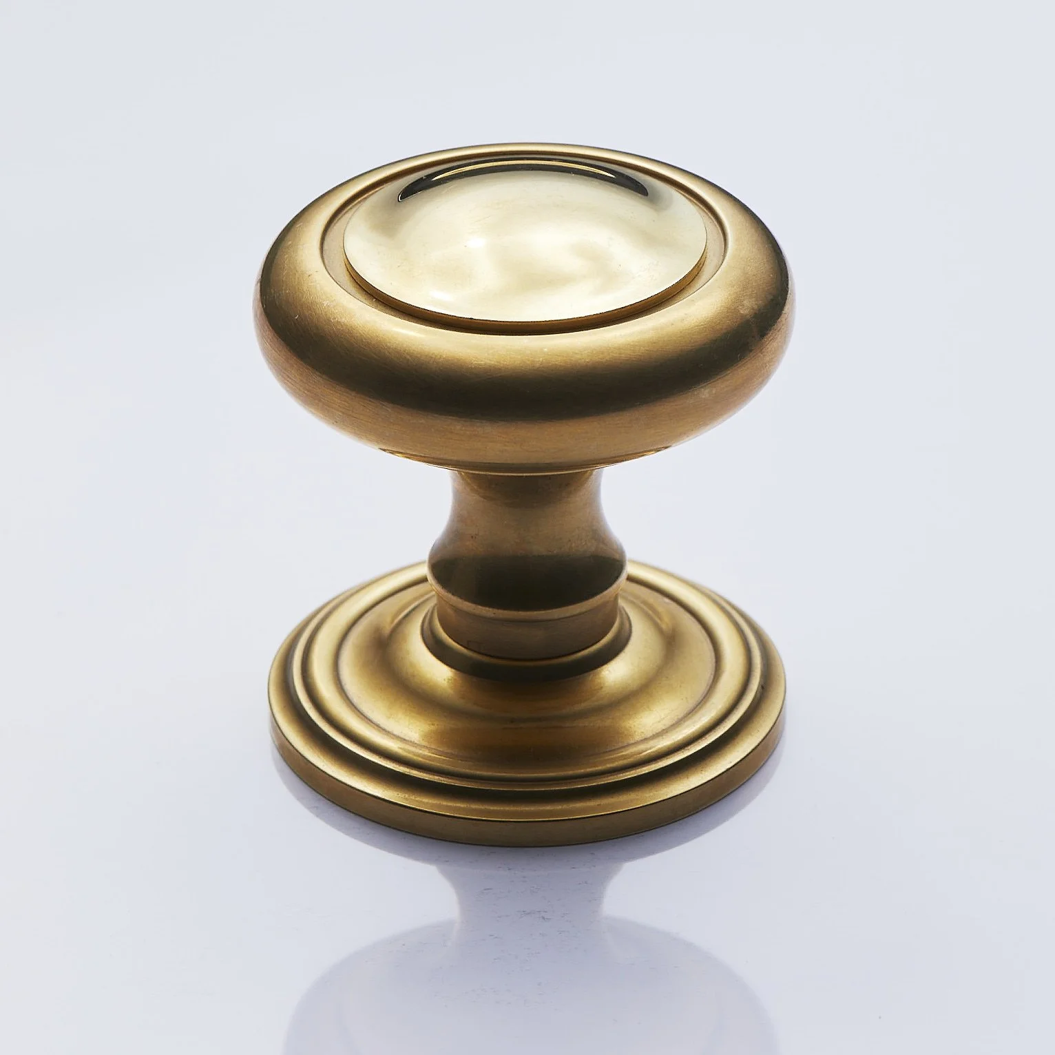 Devonshire Collection Door Knob No. 5020