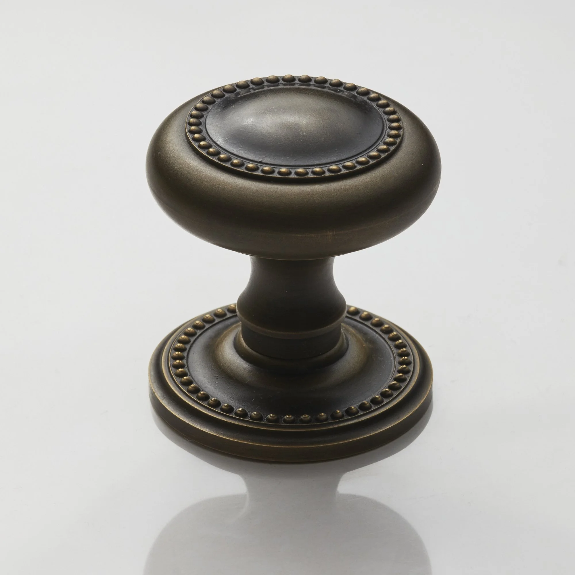 Devonshire Collection Door Knob No.5199