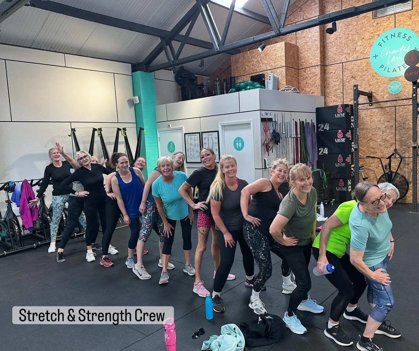 Our new Monday Stretch &amp; Strength Class is proving to be a success🎉 

This really is up there with our most popular session. It seems lots of you love the combination of the half Pilates style workout followed by half hour of a low impact workou