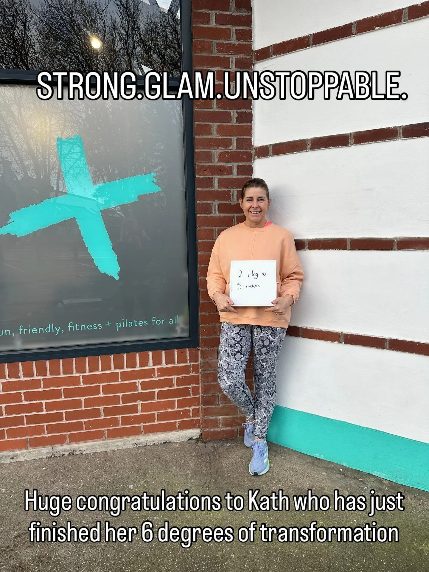 ✨MEMBER SPOTLIGHT✨ @stylesisterdevon 

Eight years ago she made me feel my absolute best on my wedding day, and now we get to help coach her and help her feel her best for her wedding day later this year. 

Life comes full circle.

2.1kg down.
5 inch