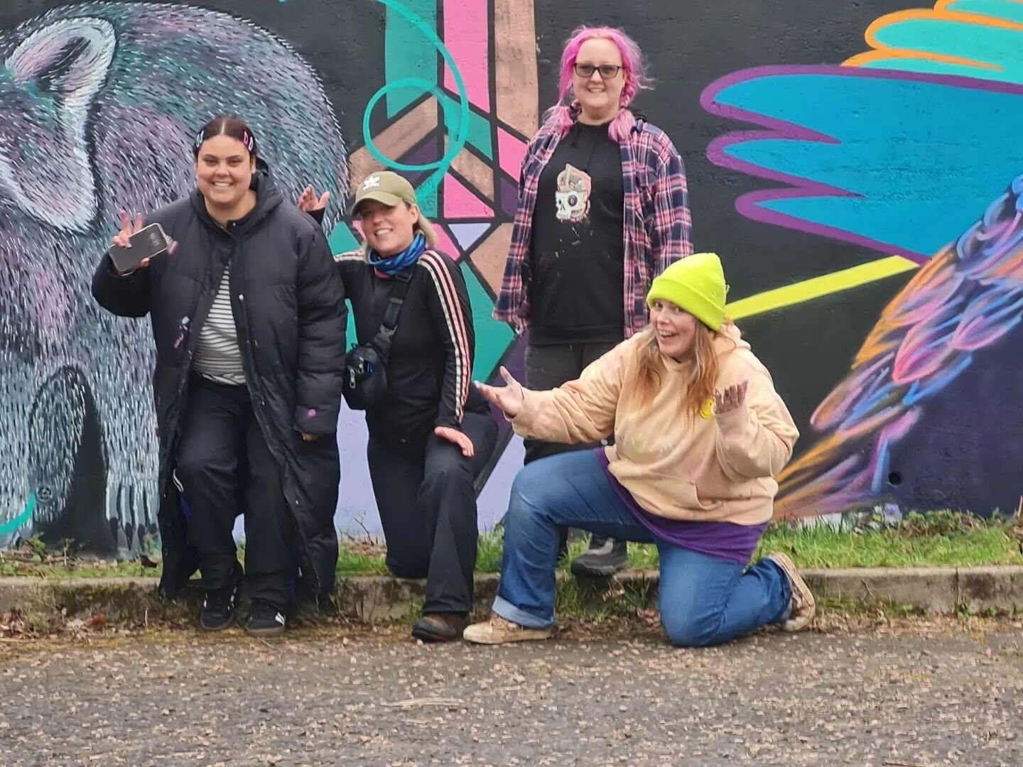 Team ladies! 💜

Bullfinch by @hysterious_
Crow by @dullartist24
Raccoon  by @cherylgalbraith.art 
Brat by @caitrionhall

Great day with some lovely talented women for a paint jam at Erskine Arts Wall.

Big shout out to @mortarprojects @hysterious_ f