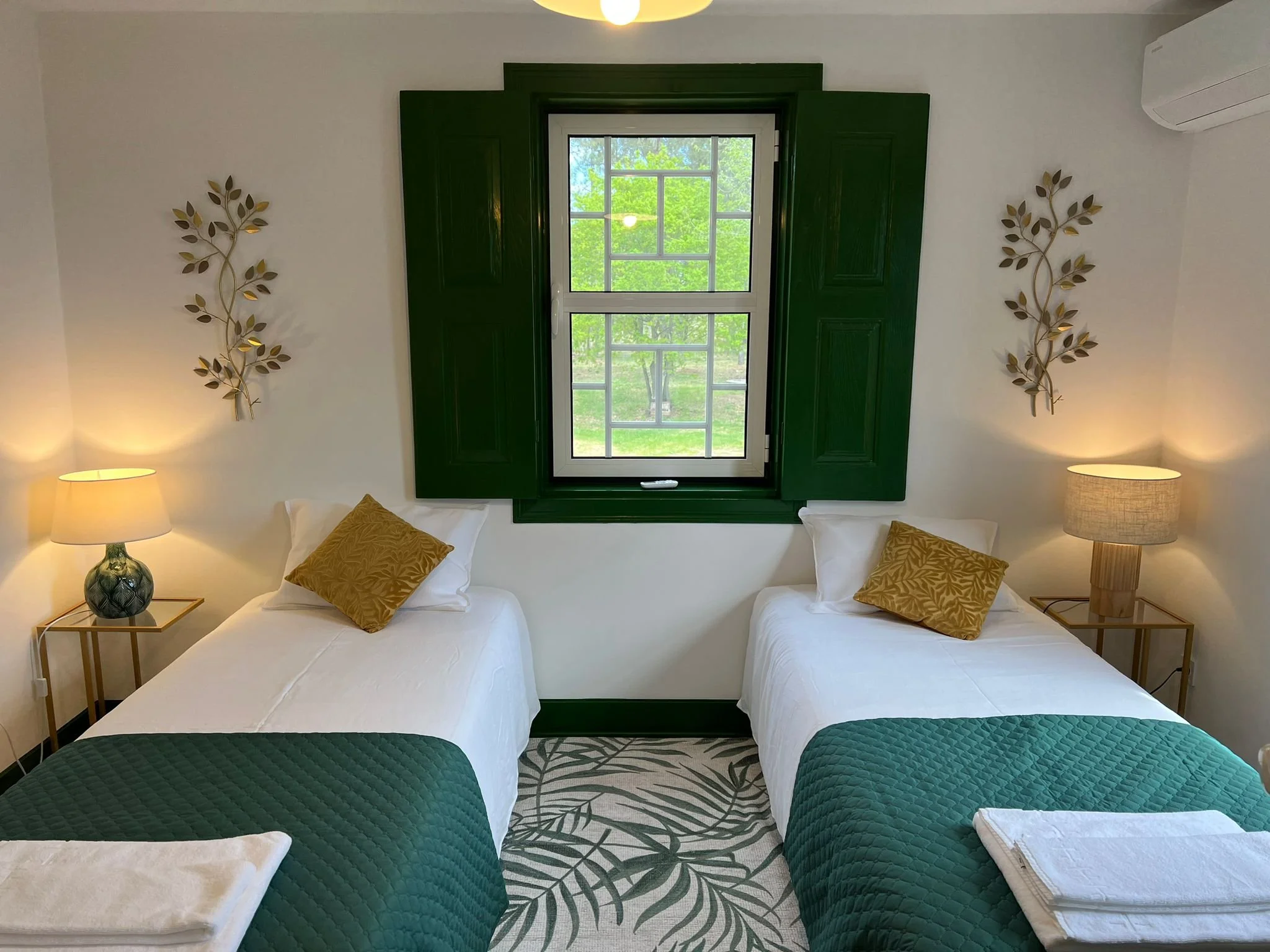 WhatsApp Image 2023-04-13 at 17.03.03.jpg