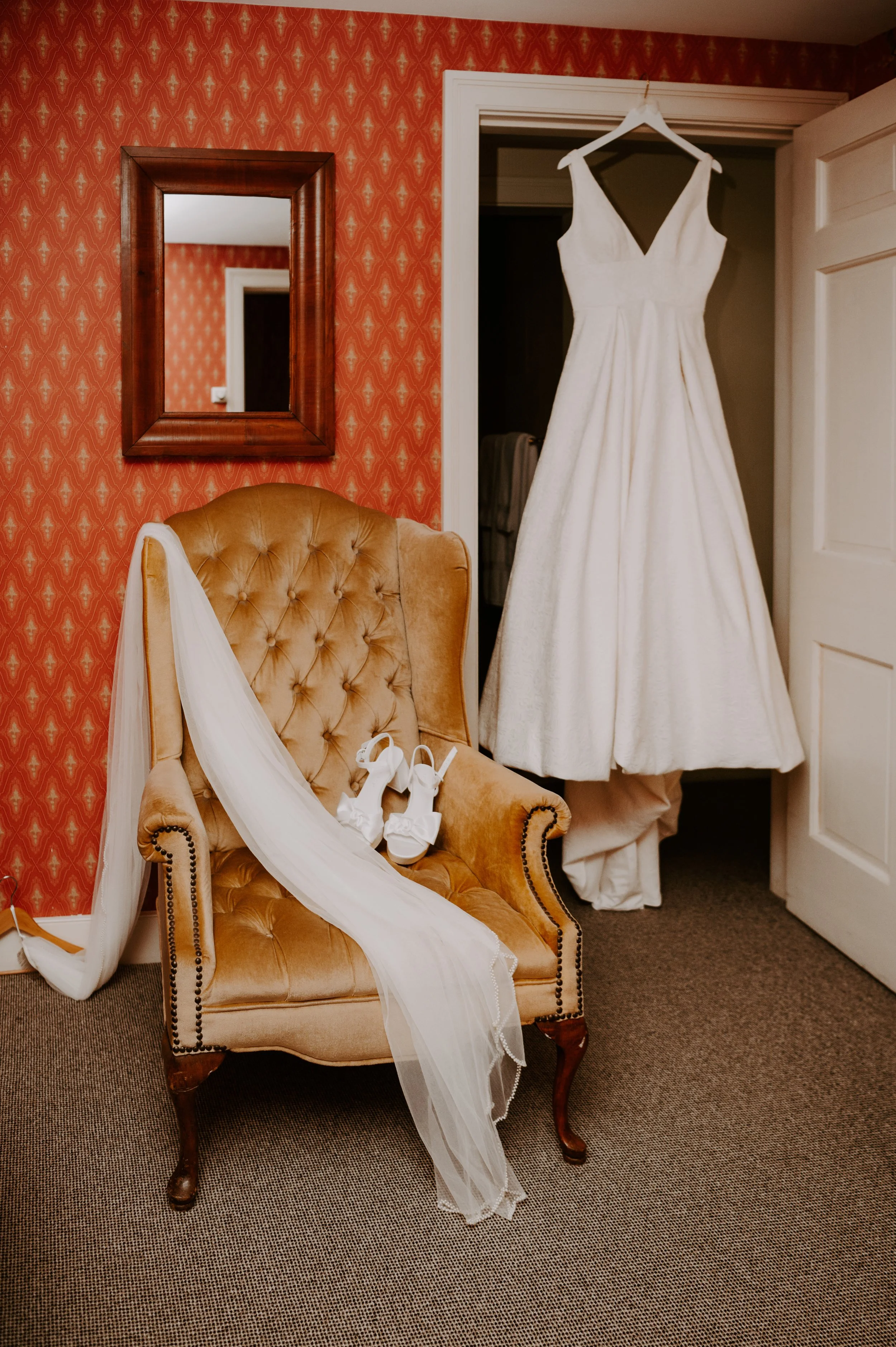 Kendall+Jenna-Sneak-Peek-1375.jpg