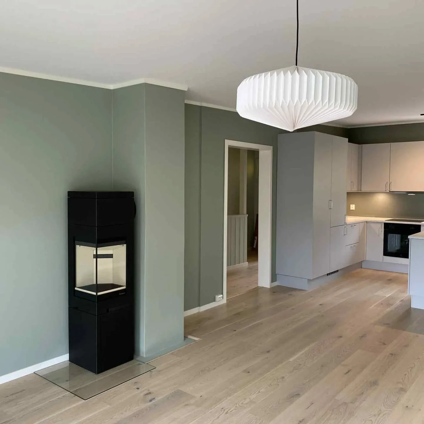 Ny favoritt i stua! 😍 Nordpeis Quadro gir b&aring;de varme og stil.
\
/
\
/
#Nordpeis #Quadro #Interi&oslash;r #Hygge