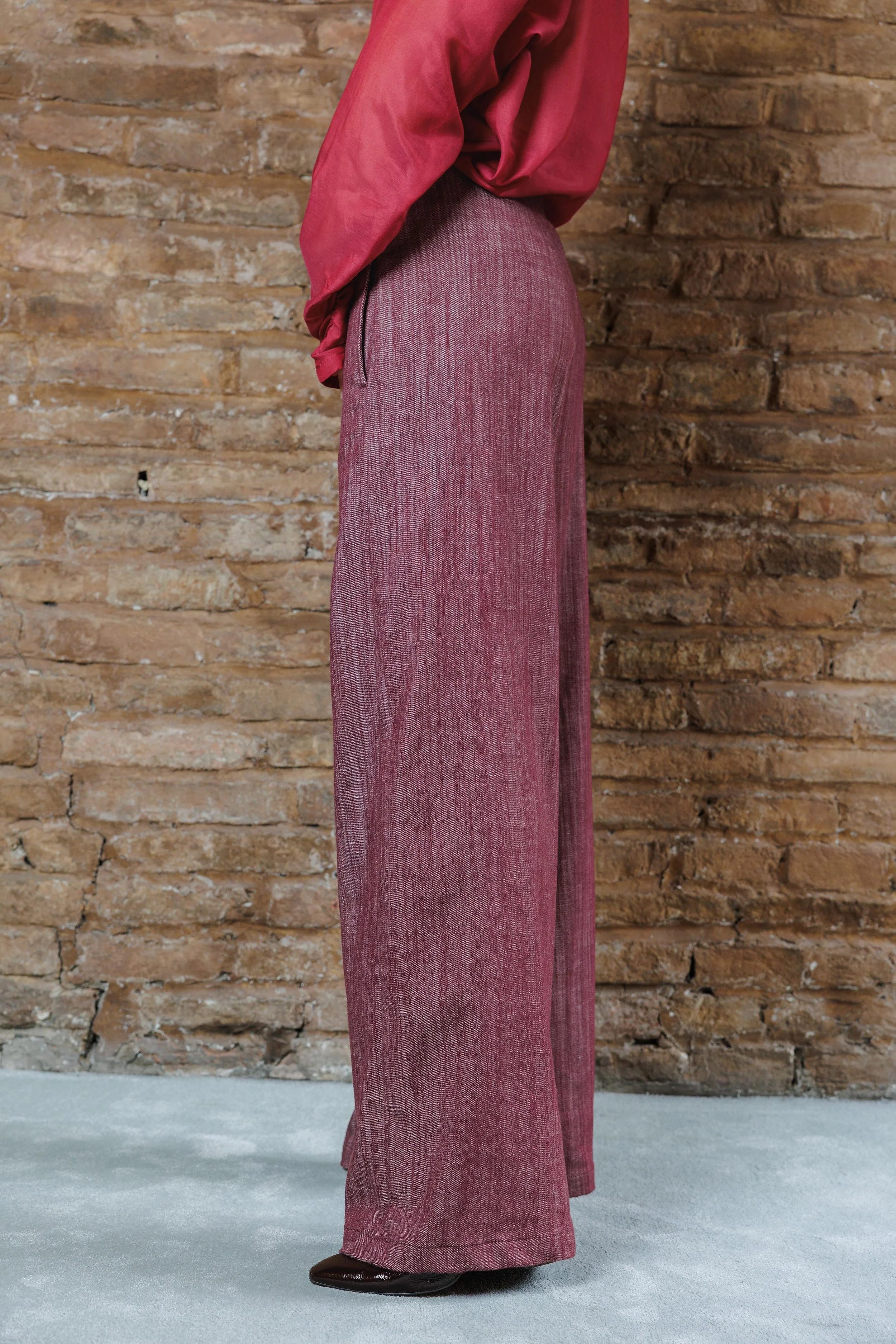 FW25:26_STELLA_ZWIEB202509250016.jpg
