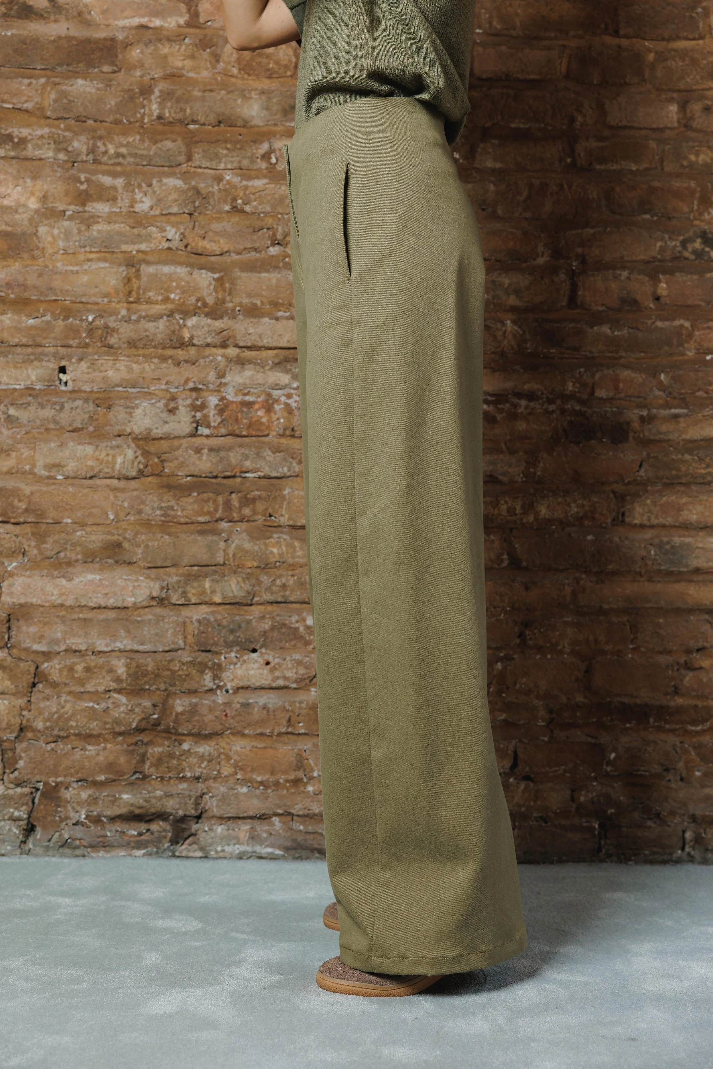 FW25:26_STELLA_ZWIEB202509250031.jpg