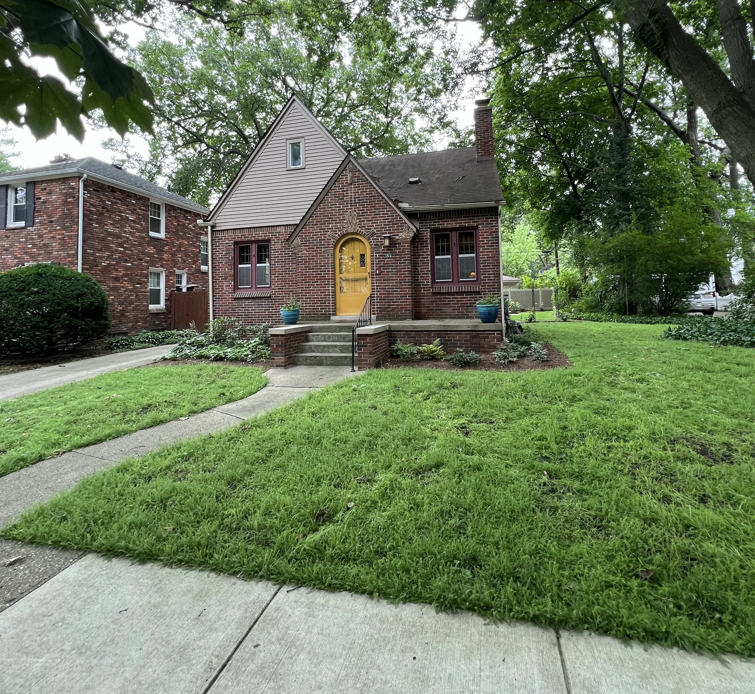Yarrow Lawn