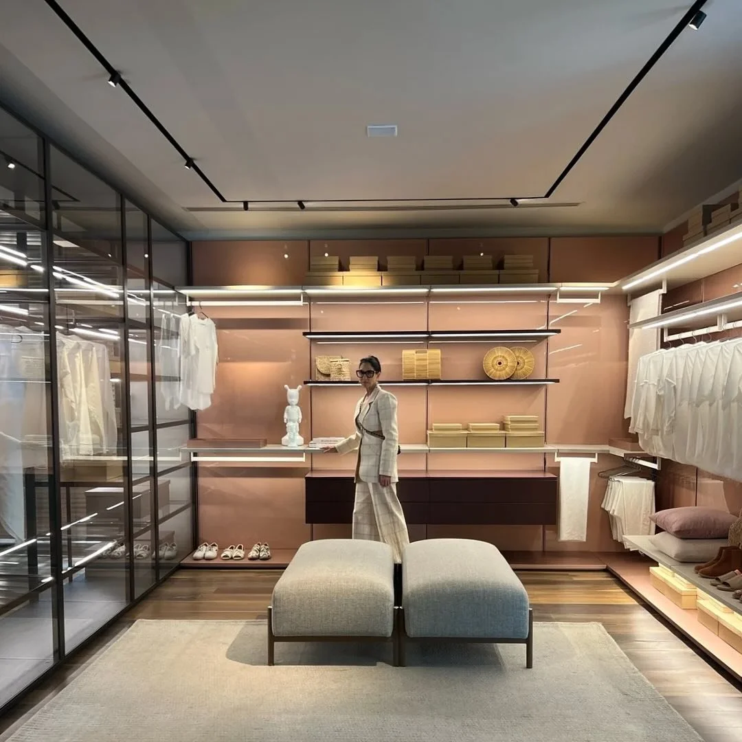 When searching for sophistication that meets functionality, you&rsquo;re left with Florense&rsquo;s gorgeous and refined closets. 🩷Here&rsquo;s some of our favorite pieces from our trip to Florense HQ last year! Like always, see Florense for yoursel