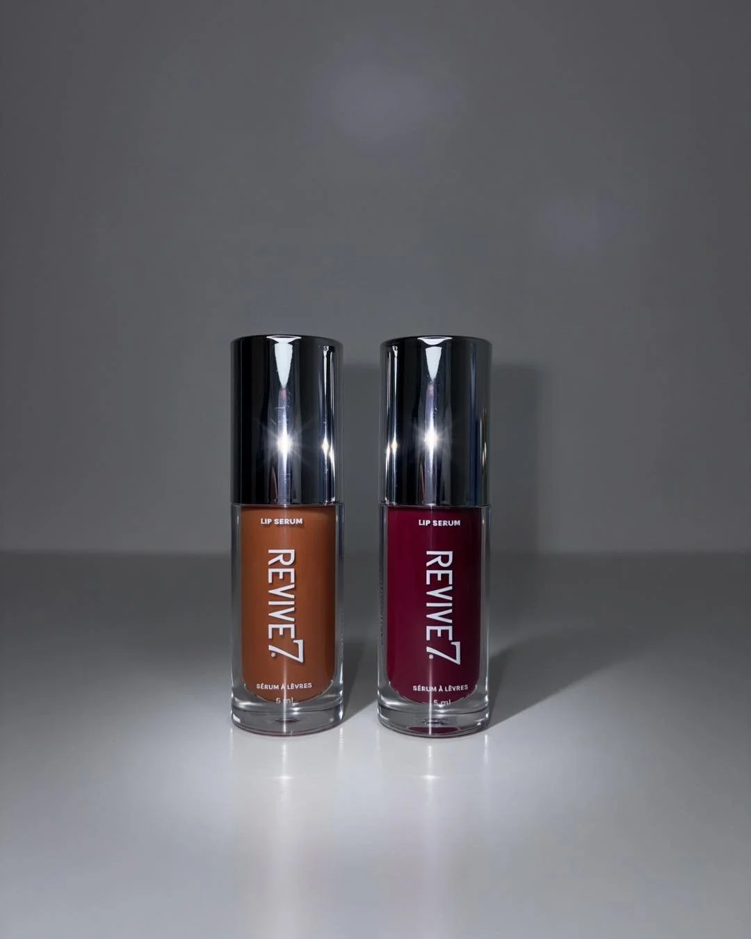 🥜 &amp; 🍇

Name a better duo, we&rsquo;ll wait ✨

Spring season Revive7 Lip Oils have arrived!! Peanut Butter &amp; Jelly are your new, ultra pigmented and perfect-for-sunshine lip products. 

Nourishing, non-sticky, vegan and cruelty free 💘 Our l