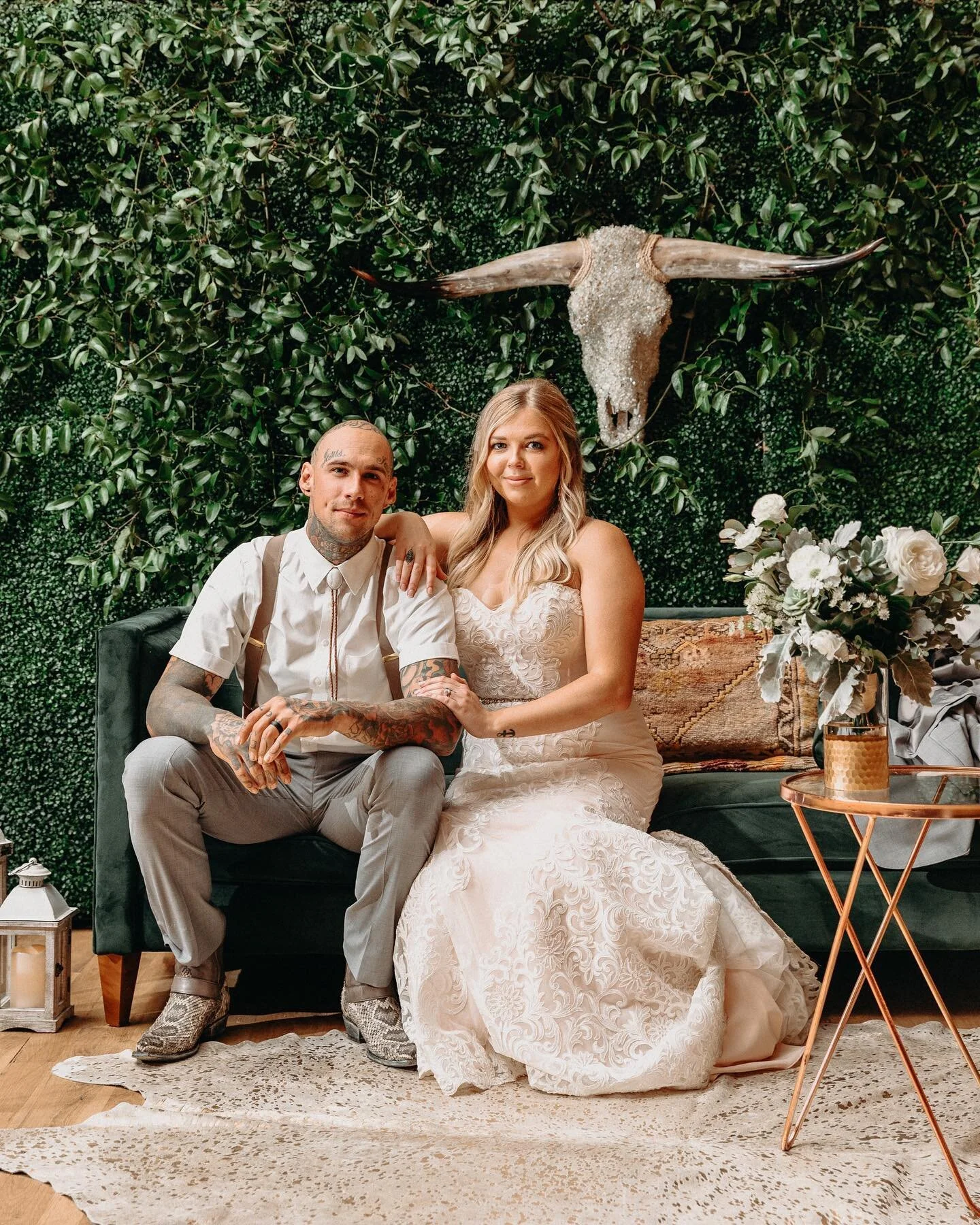 Boho chic. ✨🌿
⠀⠀⠀⠀⠀⠀⠀⠀⠀
*
*
*
⠀⠀⠀⠀⠀⠀⠀⠀⠀
Photographer: @jeffphoto 
HMU: @loveofwildcat 
Cratering: @whimhospitality 
Floral: @whimhospitality 
Rentals: @beelavishvintage 
DJ: @complete.atx 
Cake: @sweettreetsbakery 
Event Design: @silverthistleevents