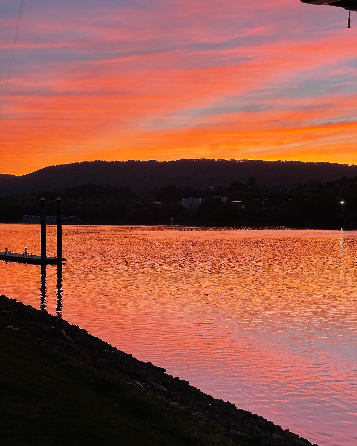 At the end of the day, gratitude is the path to happiness. When we focus on the good and the blessings, we worry less about what we don&rsquo;t have and what is missing. Today, I am grateful for the life I have. 

#chattanoogahope #chattanooga #chatt