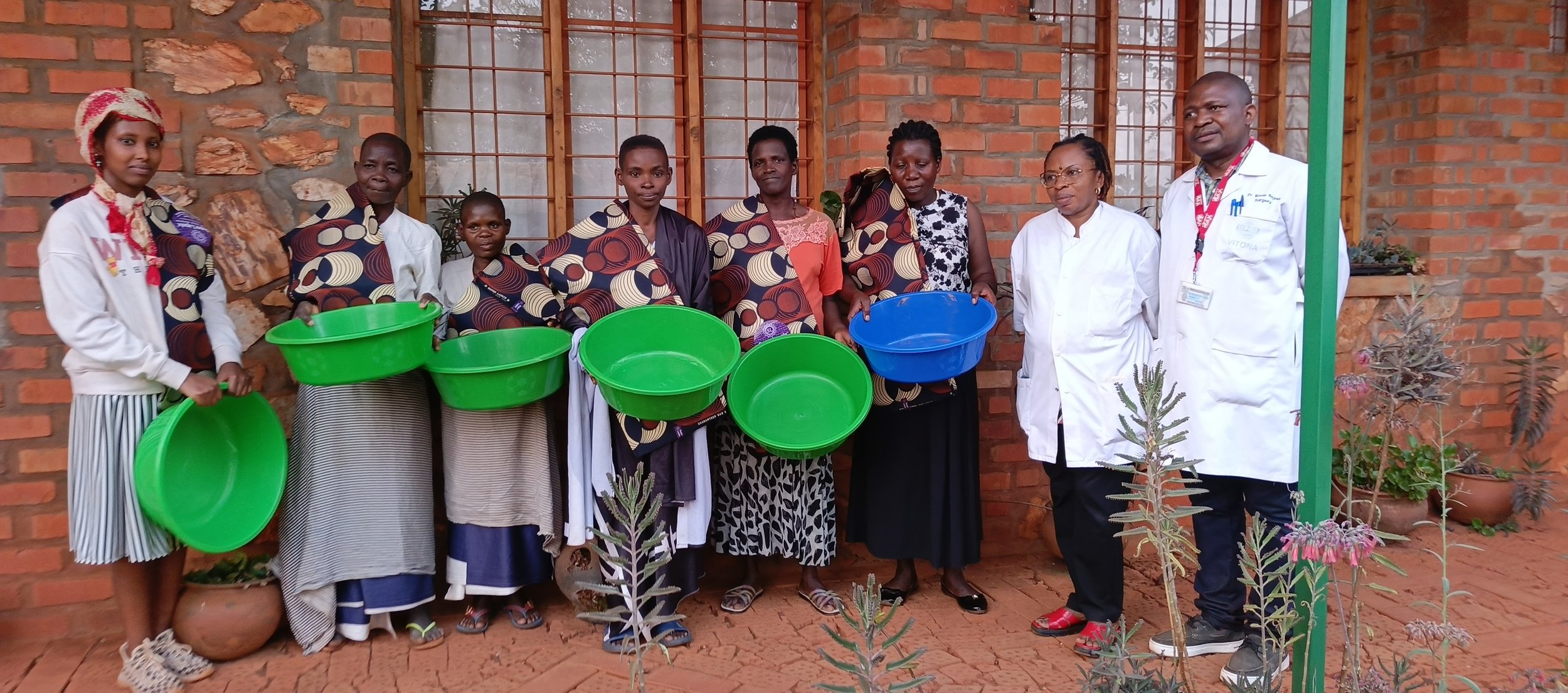 Patients Outside Mutoyi Hospital.jpg
