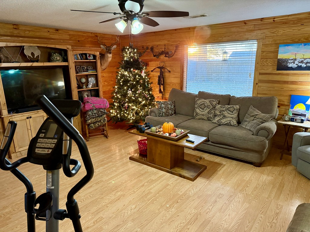 1511 Terrace RD 5.jpg