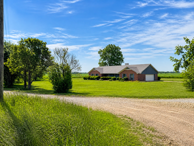 527 Sawmill Rd-Shaw