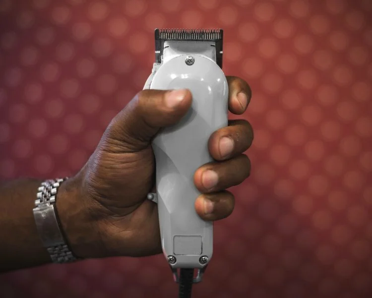 Woody Lovell's barbershop club shaver