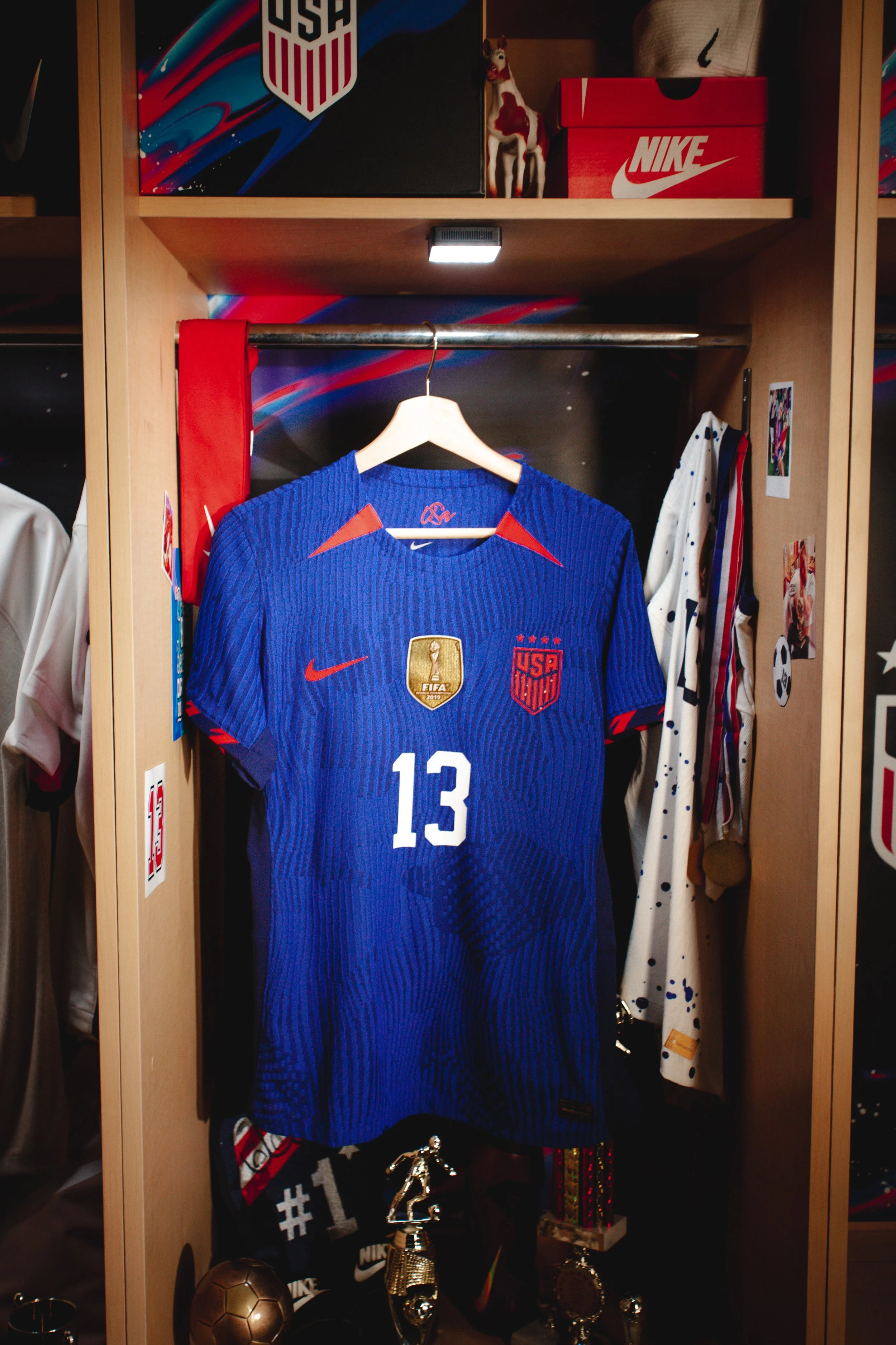 us-womens-national-team-blue-jersey.jpg