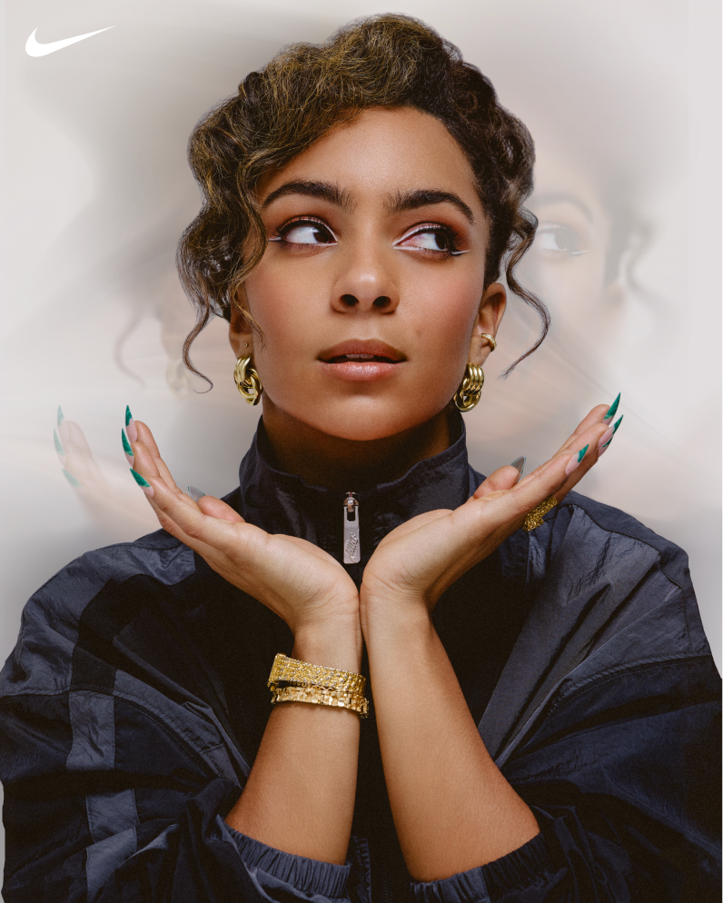 charlize frame 2.png