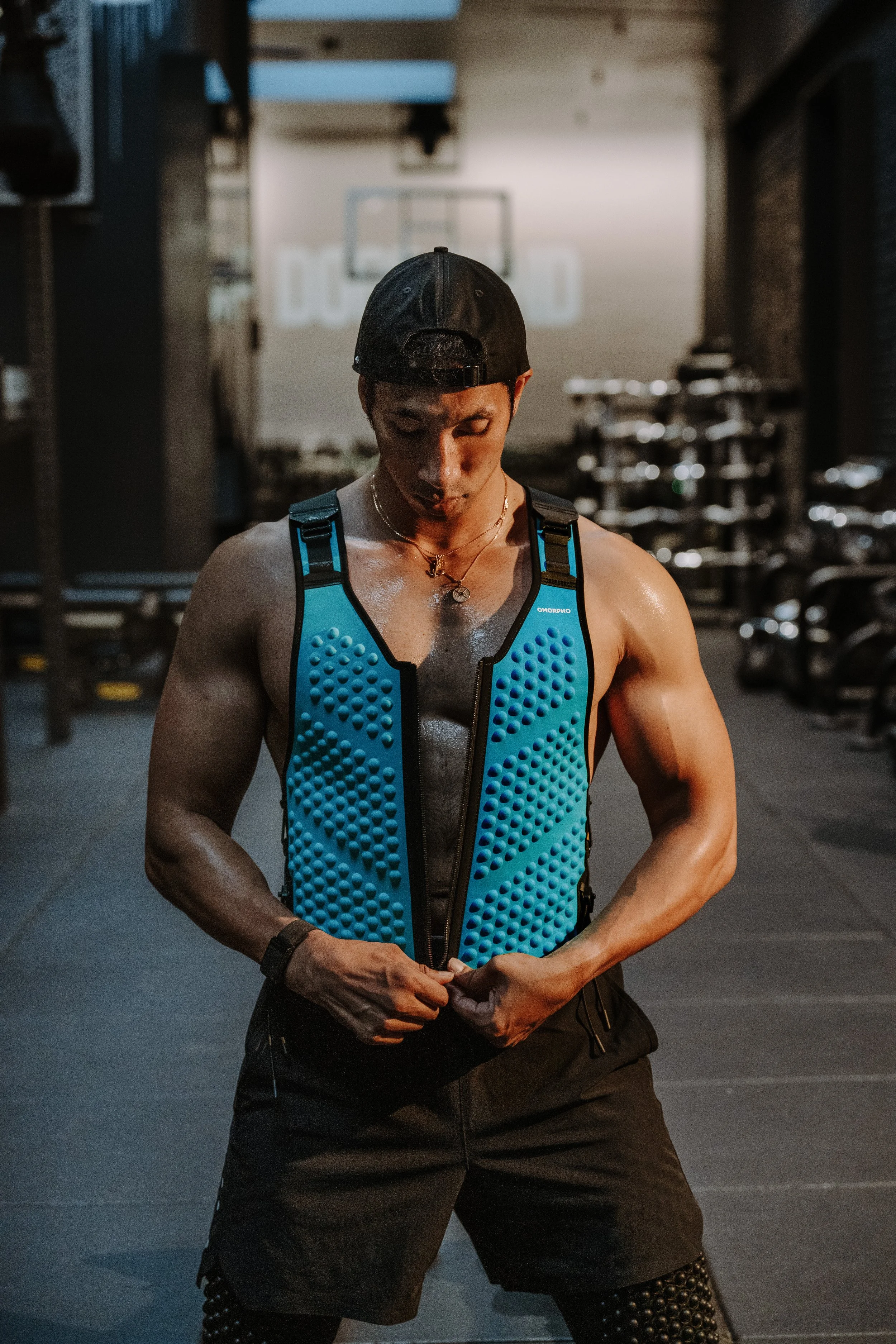 Close up of Eb Samuel in Omorpho Weighted G-Vest at the gym