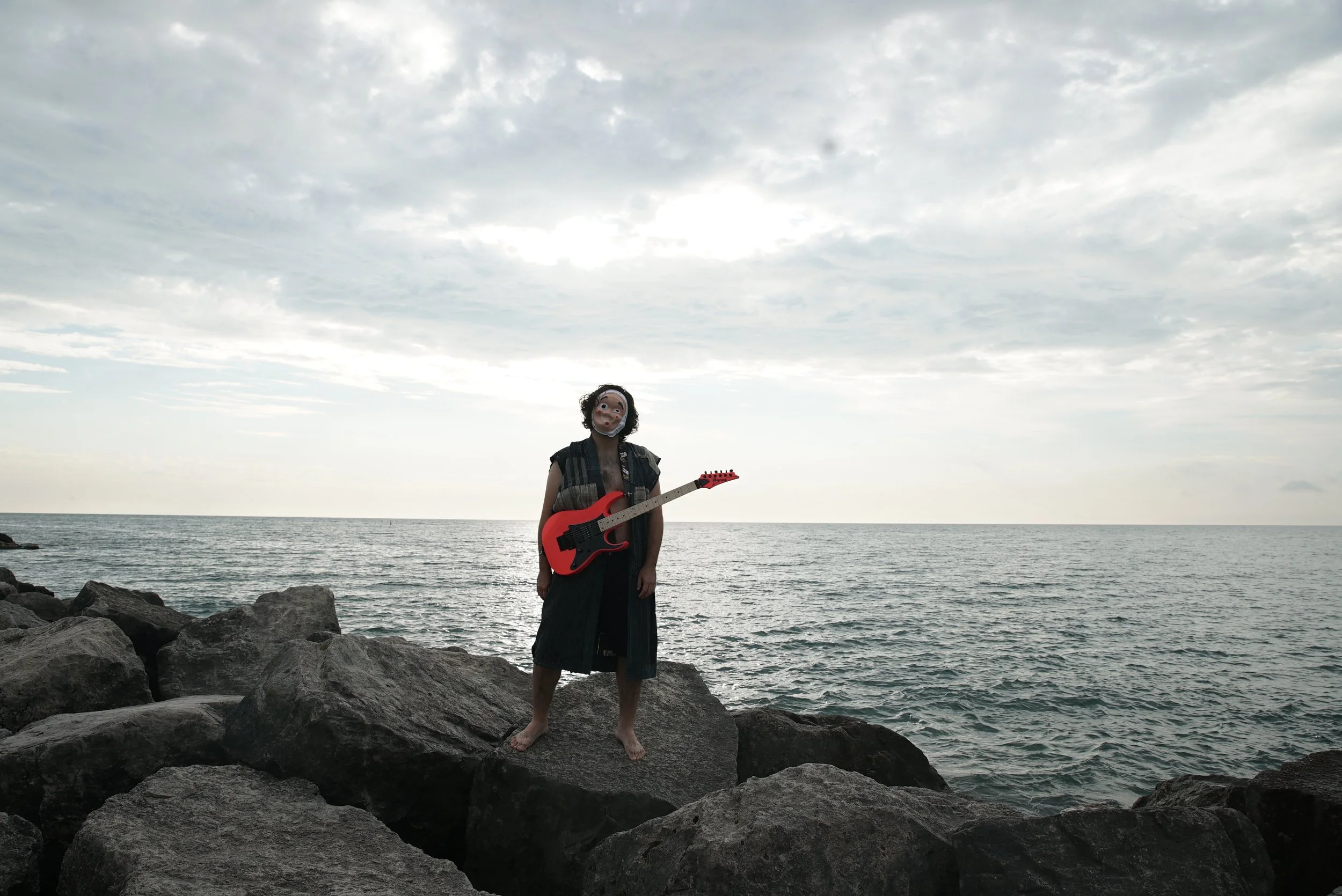 Hiroki Tanaka supporting Friendly Rich & the Lollipop People